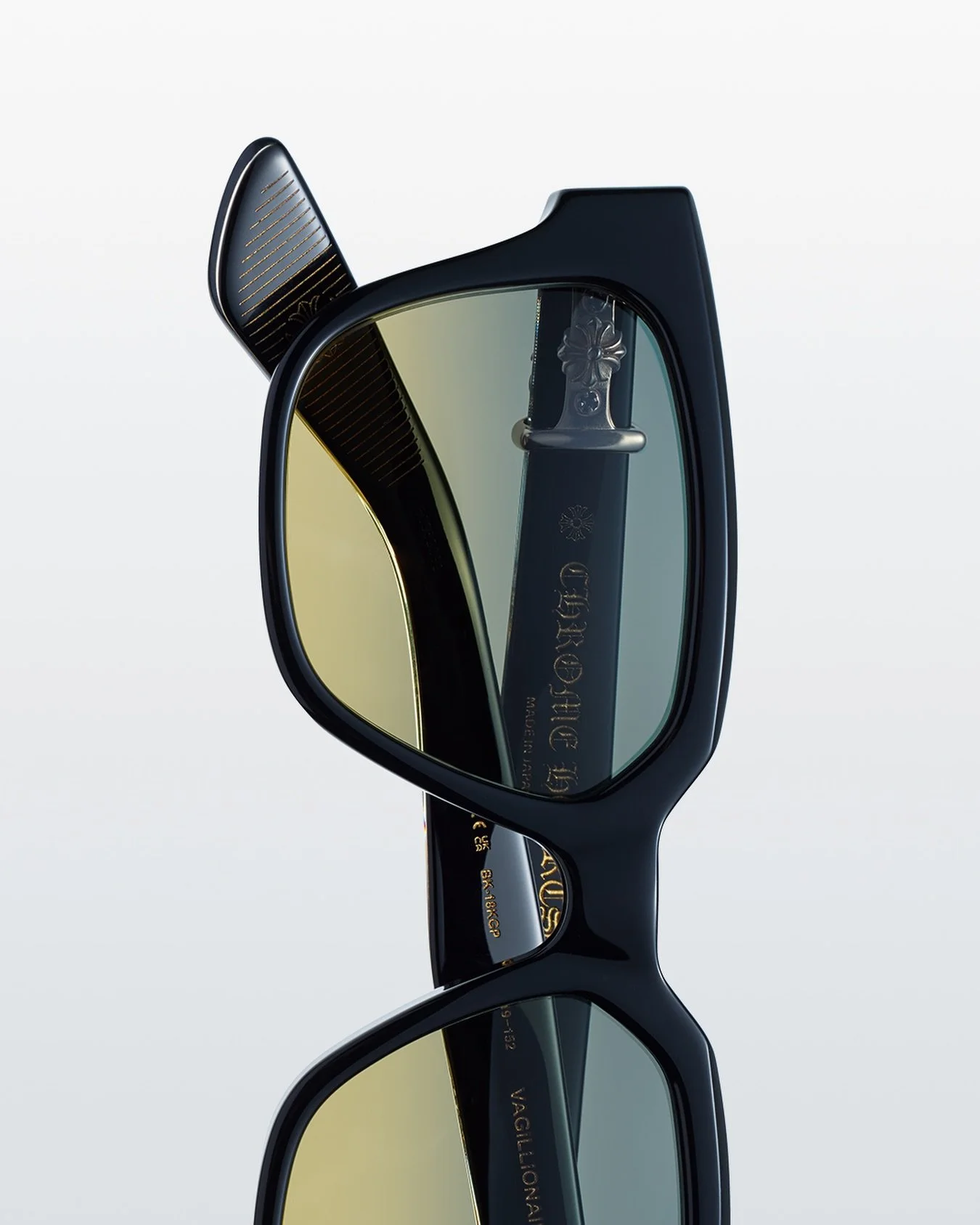 Just Arrived: Chrome Hearts special edition pieces. Featuring the coveted Vagillionaire II in fresh color ways, this special release is only available at Optica in highly limited quantities. 

Visit or contact us to secure yours.