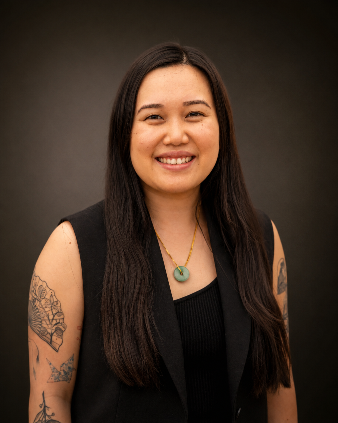 Emily Wang, licensed therapist at Love Roots Therapy offering teletherapy in Texas, Montana, Michigan, New York, and Oregon