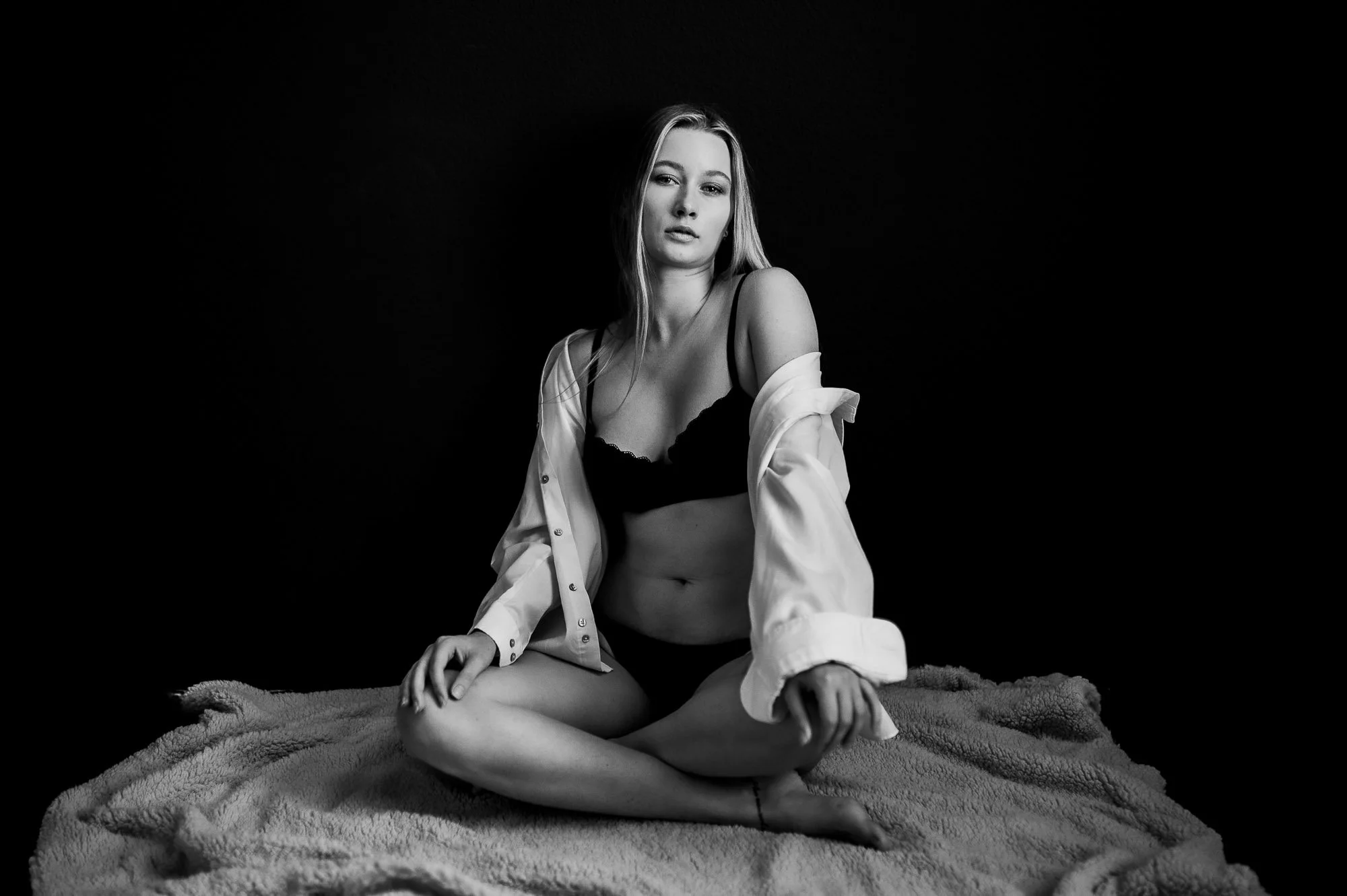 Behind the Scenes Boudoir Photography Session | Black Kat Studios Los Angeles