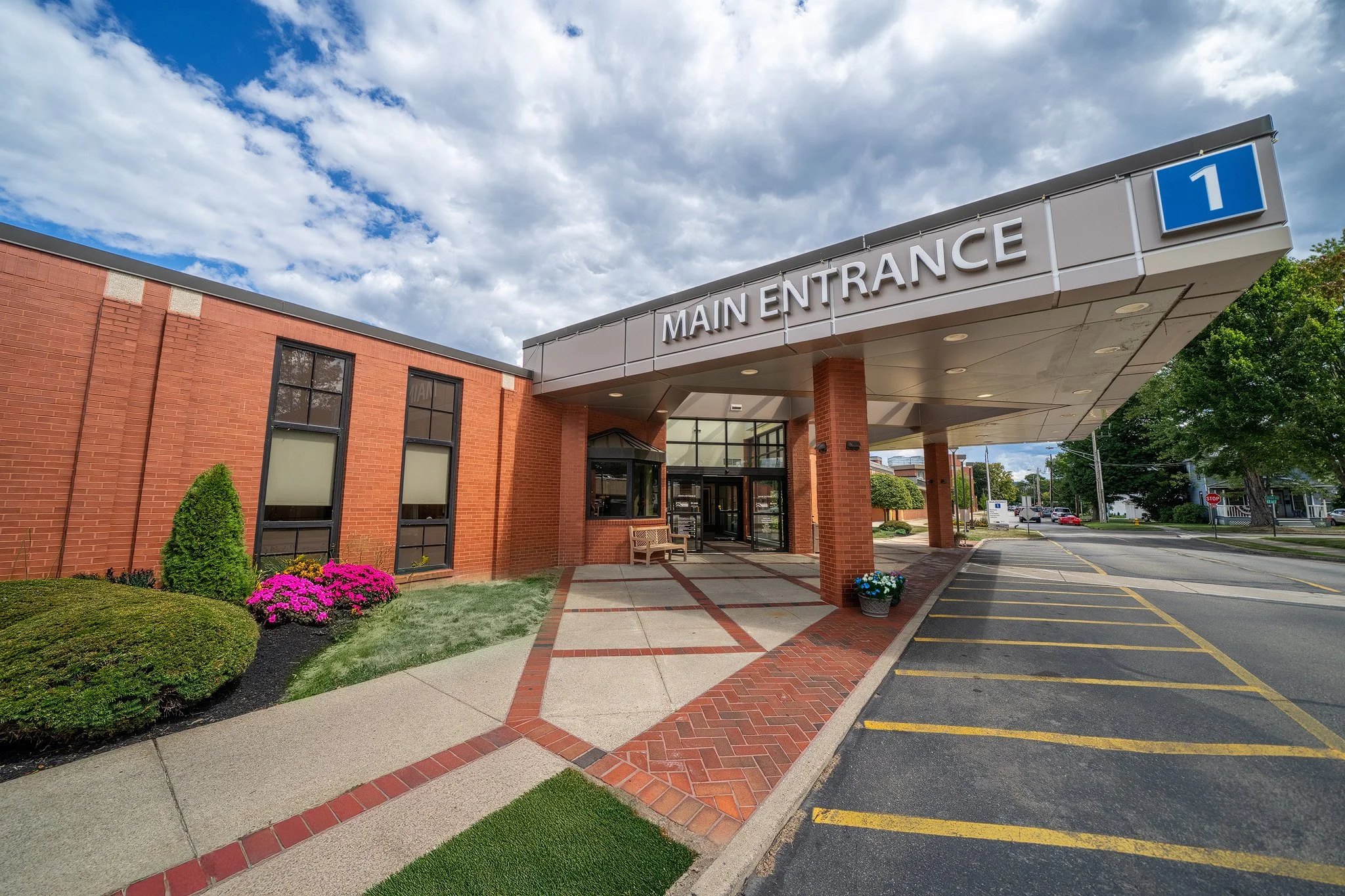 Warren General Hospital Announces Changes to OBGYN Services Due to National Physician Shortage