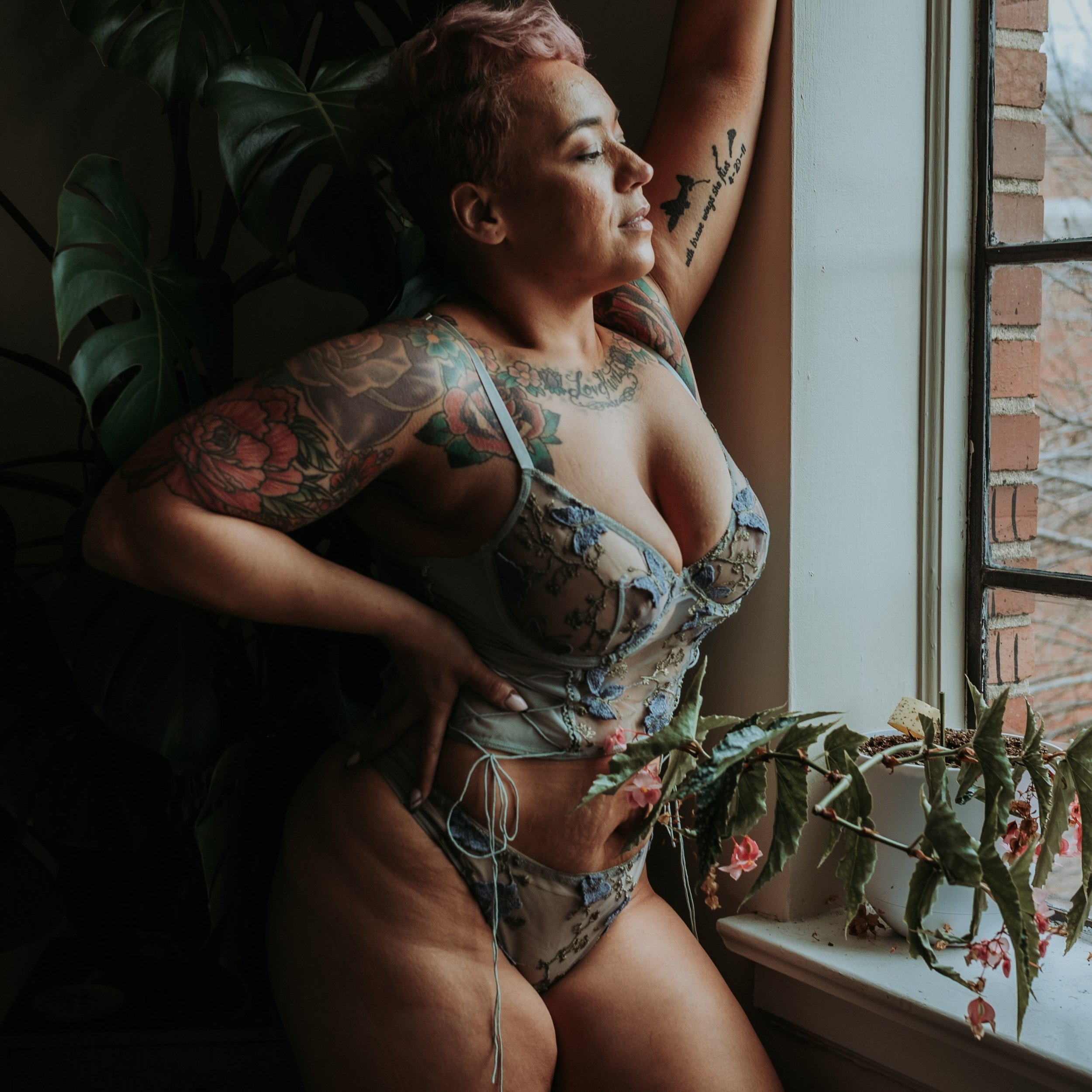 Nine19PhotographyRaleighBoudoirPhotographerforLaLuxureLingerie-8953.jpg