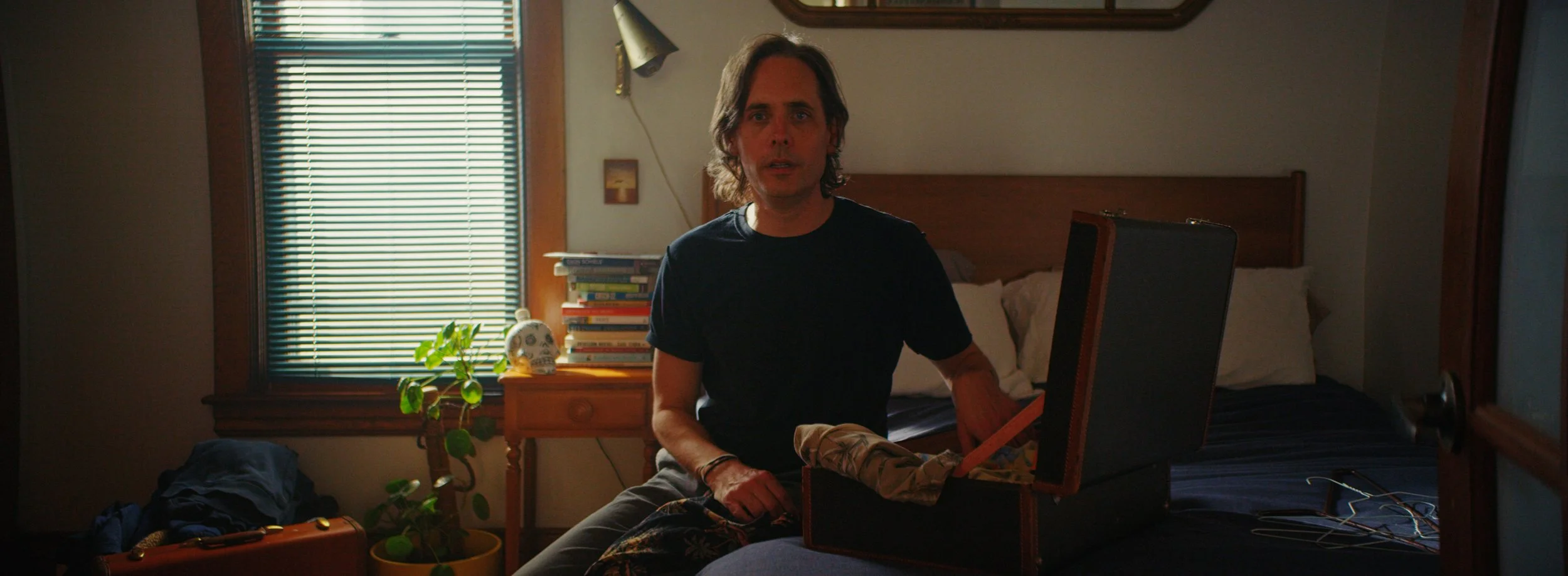 ahem-waterlogged_musicVideo_Marko Zitzer25.jpg