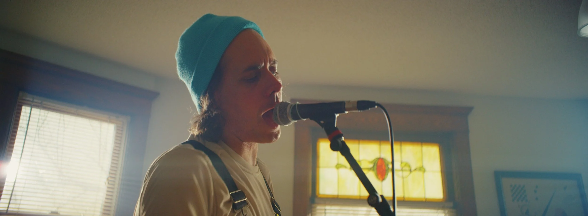 ahem-waterlogged_musicVideo_Marko Zitzer28.jpg