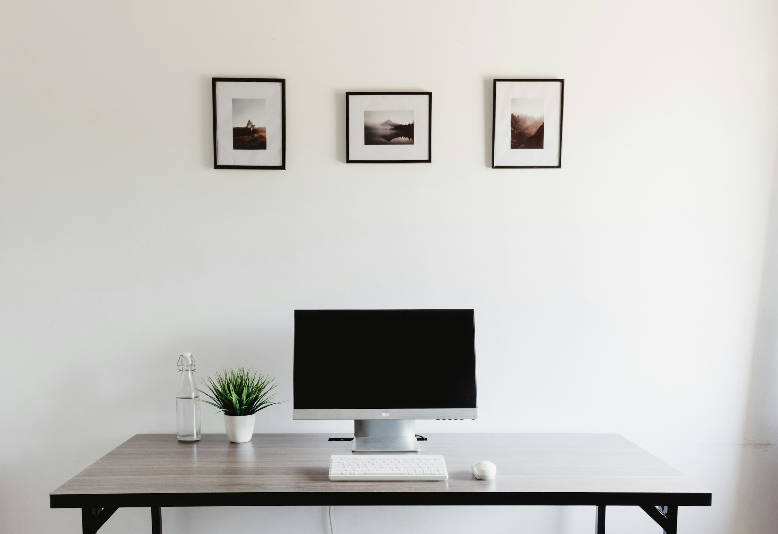 Should I freelance through an agency or find my own clients?