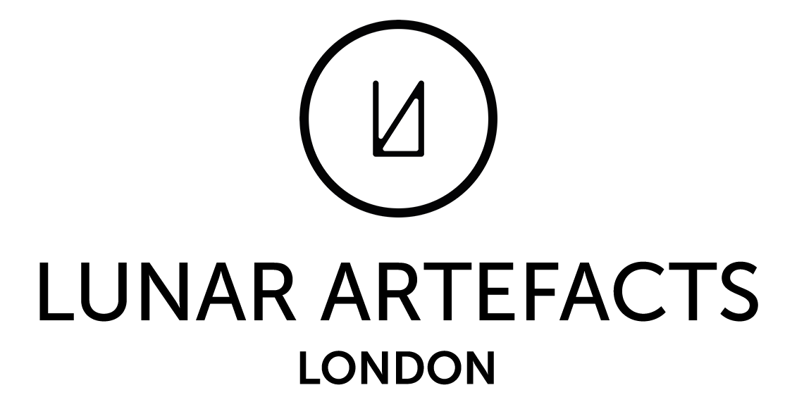 Luna artefacts London logo.