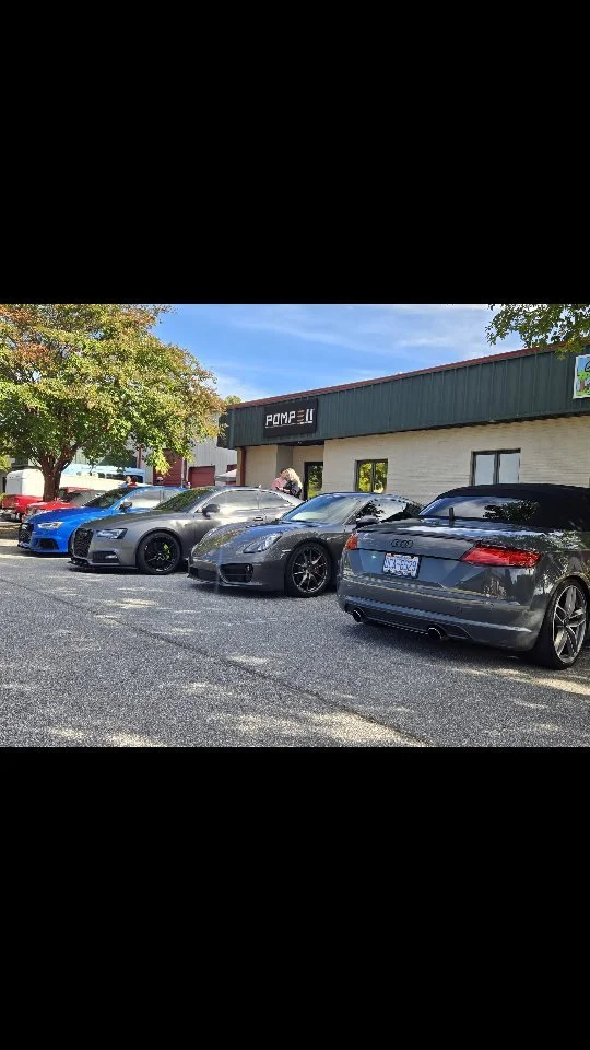 Such a great day Saturday at @pompeiimotorsports and then driving to @cityscapewinery !! Thank you to both for your hospitality!
#porsche #ferrari #audi #pompeiimotorsports #cityscapewinery #wine #cars #rollmodelscarclub #becomearollmodel #rollmode