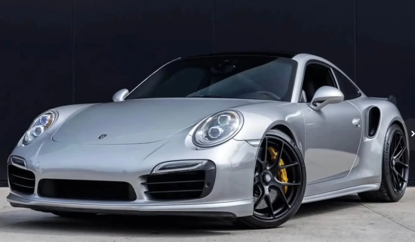 Motivation Monday from John and his newly acquired 911. 

Lesson of the day: Chase your dreams!

🏎 @kip999 

#porsche #911 #911turbo #rollmodelscarclub #chasingdreams