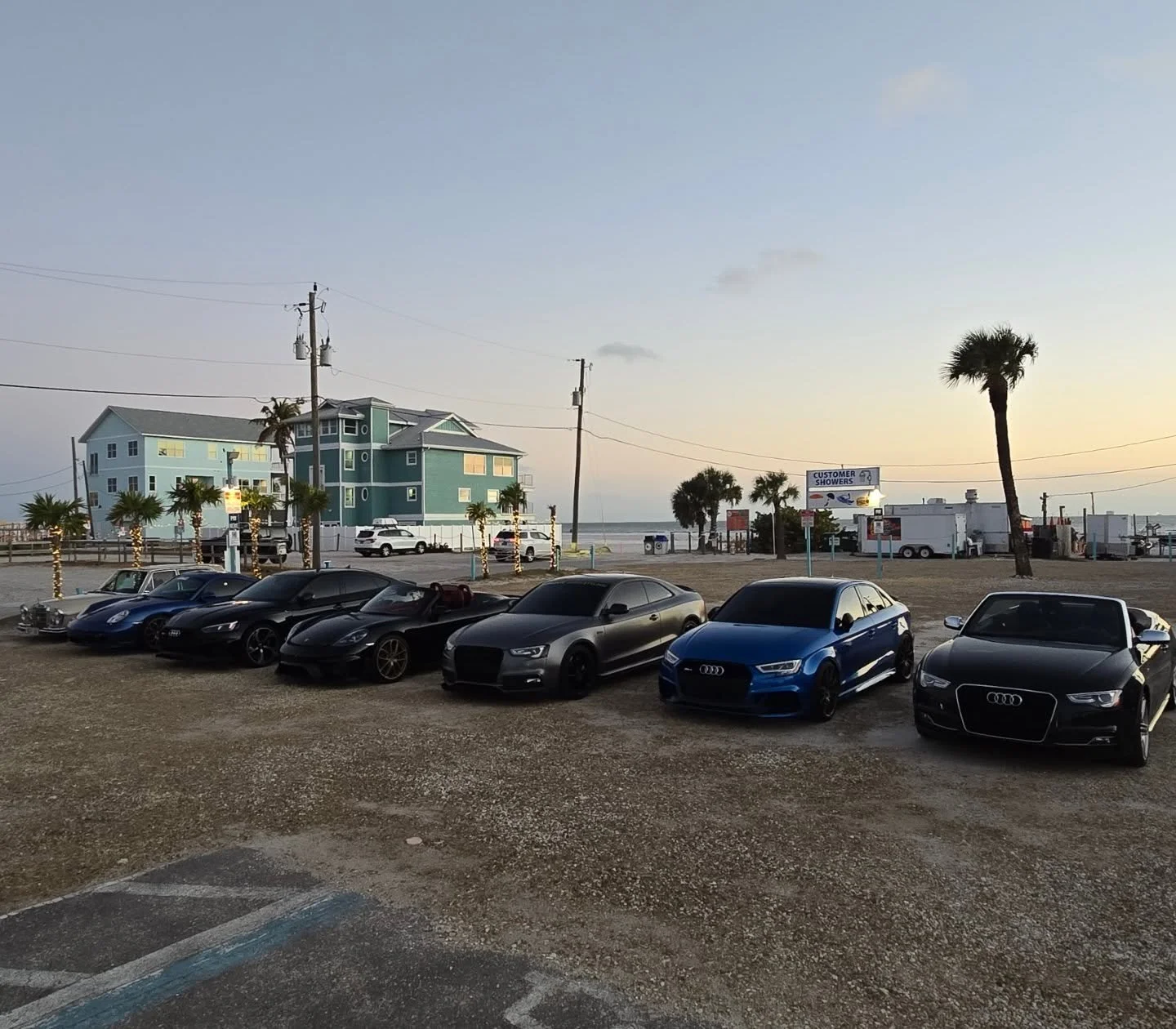Front end Friday from some of the @eurotripper crew this past weekend.

🏎 @pokelmj
🏎 @tylermccrink
🏎 @s5_thrive
🏎 @mitchmanaged
🏎 @gavin.gattuso
🏎 @987caymansg 
🏎 @gonterjohn 

#rollmodelscarclub #eurotripper13 #sanibelisland #sunset #beach