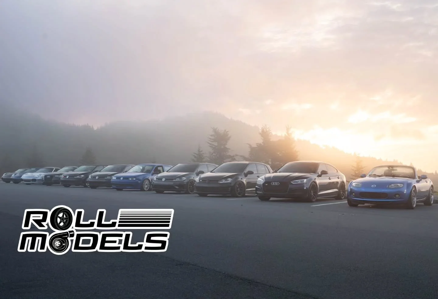 Great group shot at sunrise on the Blue Ridge Parkway  with some of our crew at Eurofest Maggie Valley.

📸 @abernathy.photos 

#rollmodelscarclub #audi #vw #miata #porsche