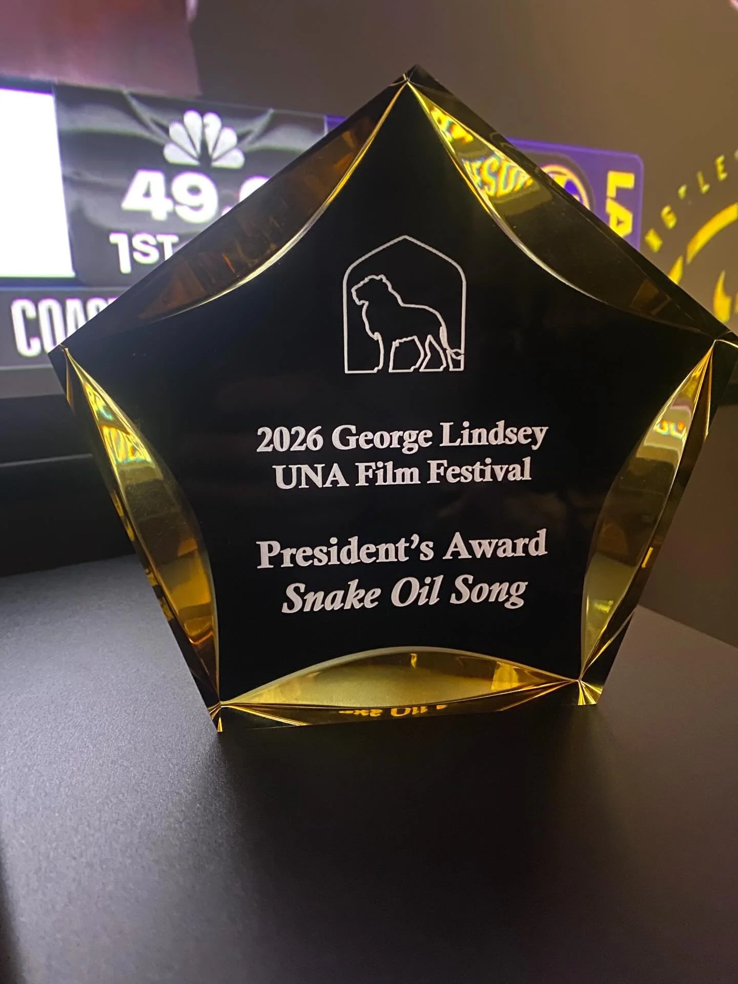 Taking home the President&rsquo;s Award at @lindseyfilmfest