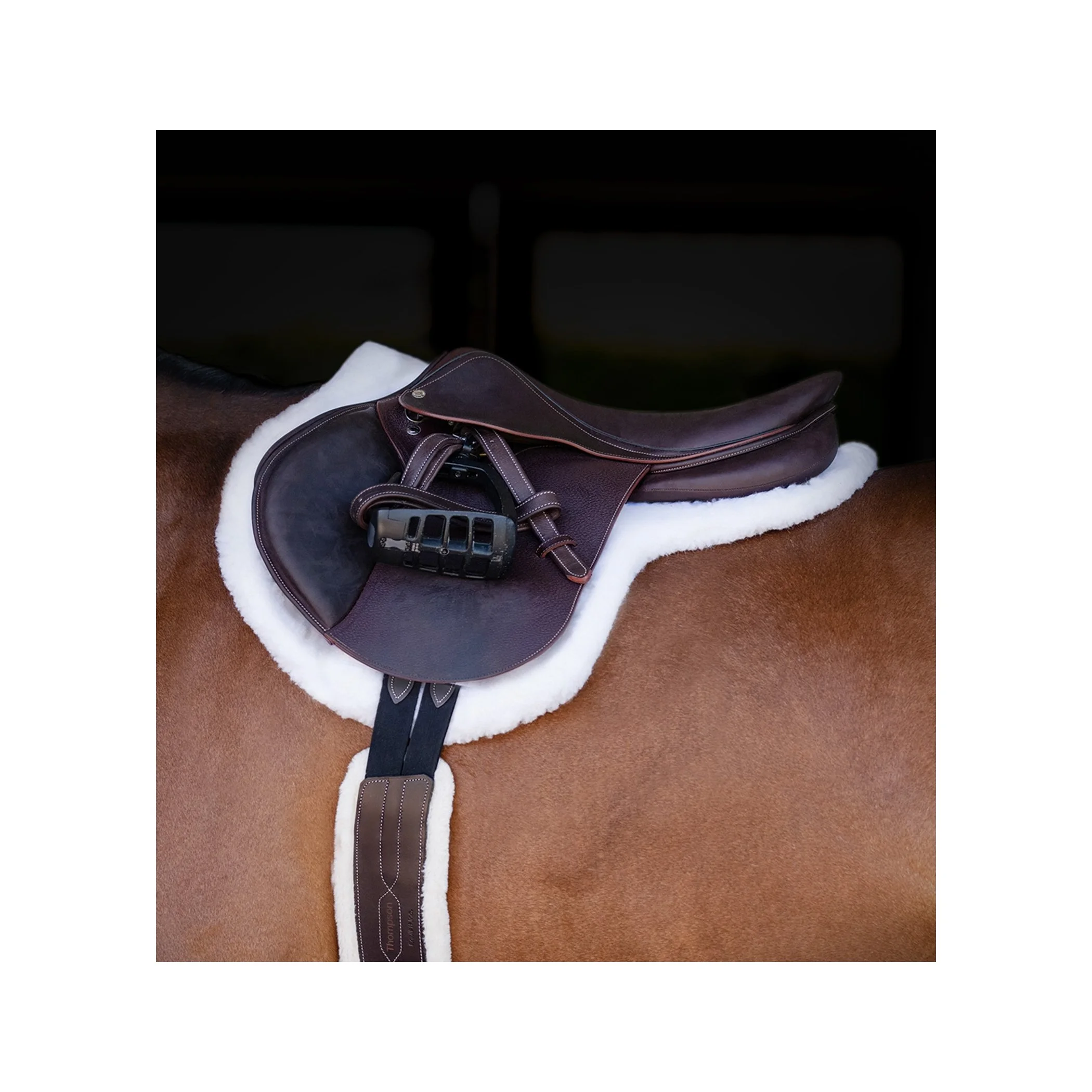 Essential Hunter Pad Pro: with an integrated half pad for shock absorption, a contoured spine, and non-slip grip fabric.