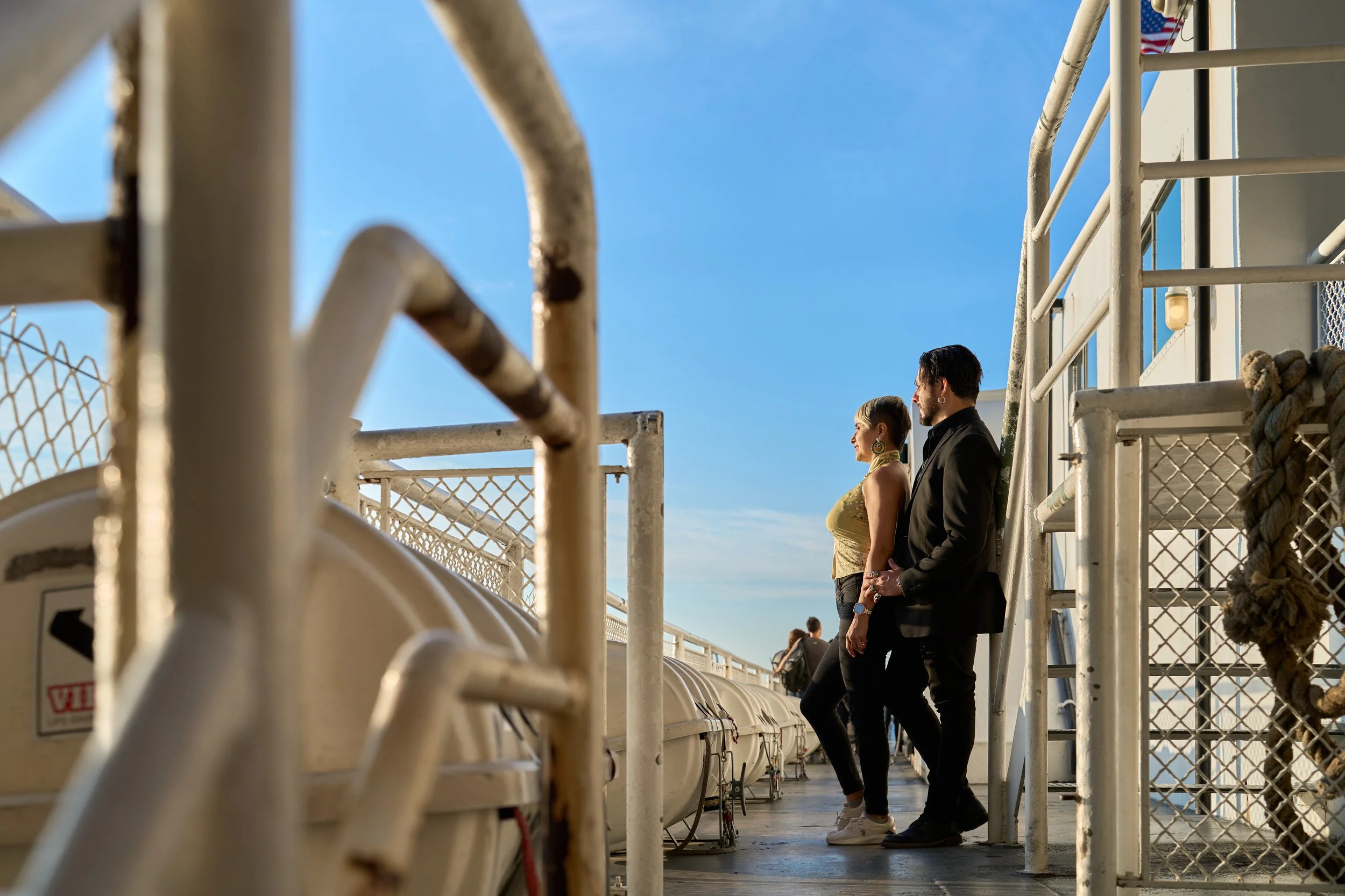 new-york-ferry-engagement-session-couple-on-deck.jpg
