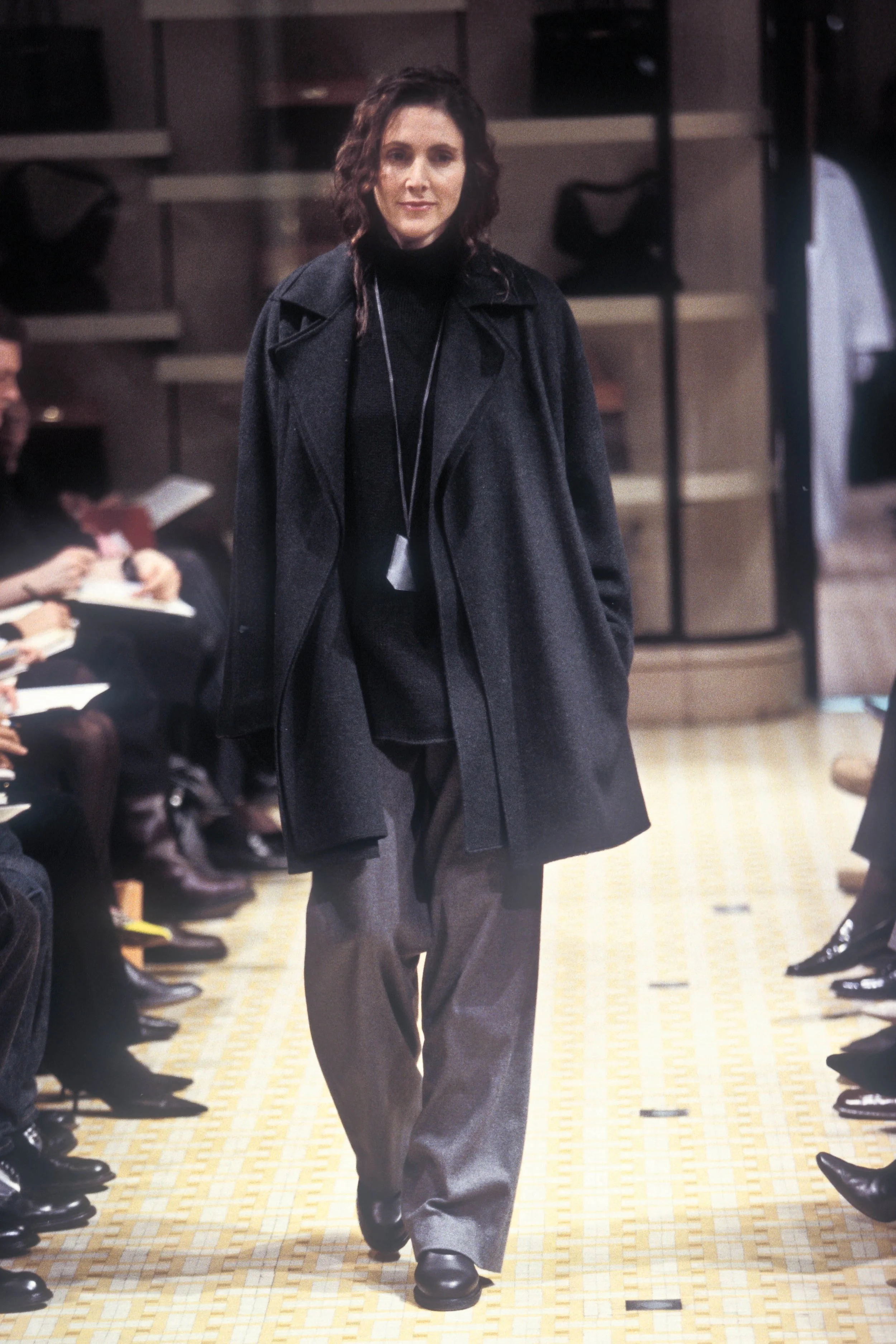 Hermes 1999 Women RTW 14.jpg