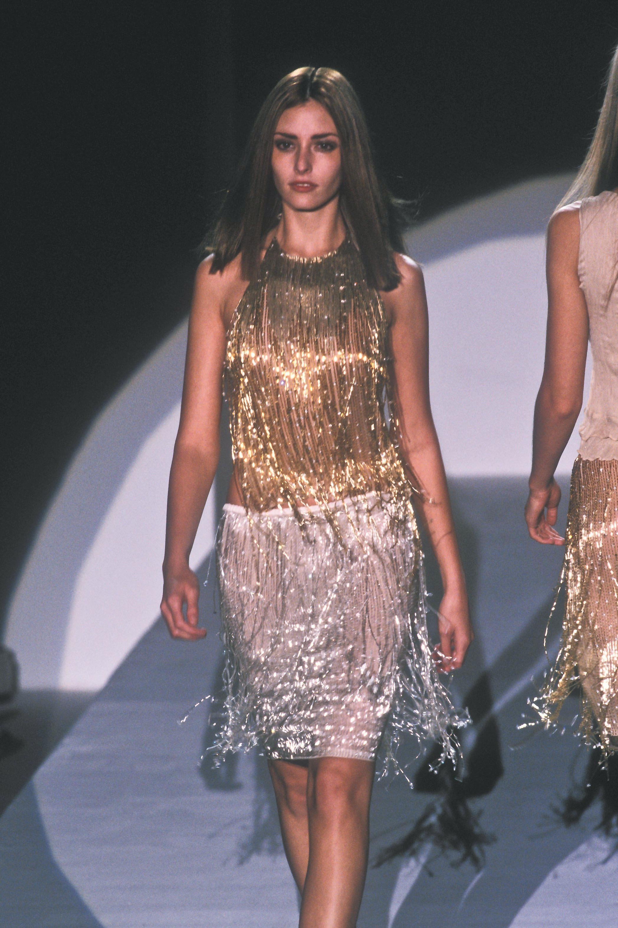 Gucci 1999 Women RTW 115.jpg