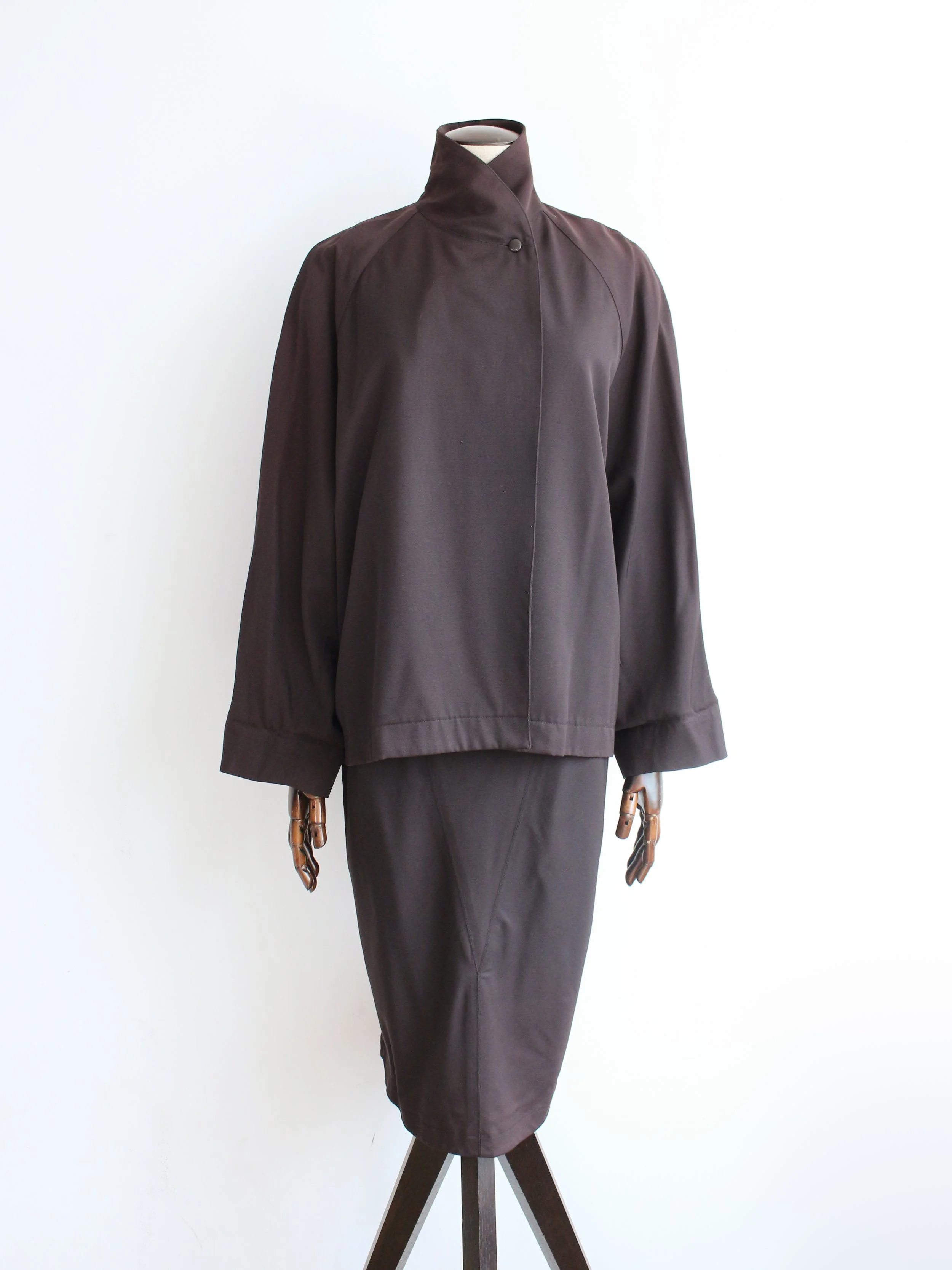 Azzedine Alaïa A/W84 Brown Shawl Collar Skirt Suit