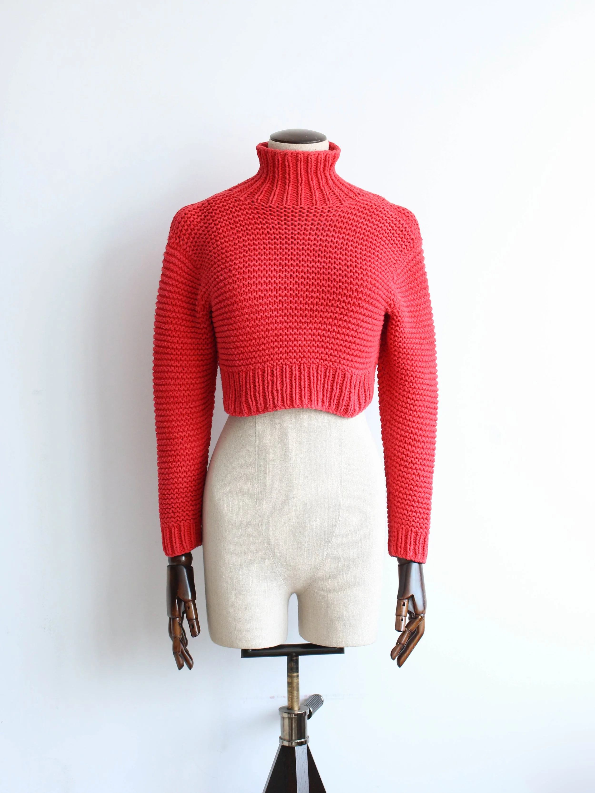 Bodymap A/W84 Cropped Red Wool Knit Jumper