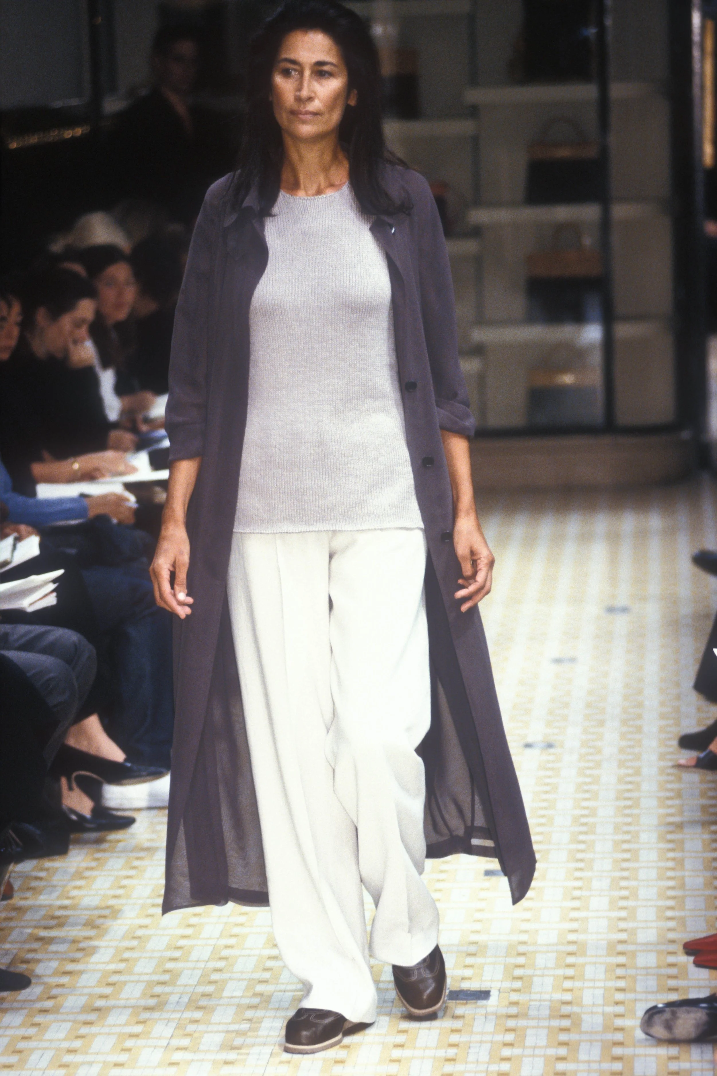 Hermes 1999 Women RTW 60.jpg