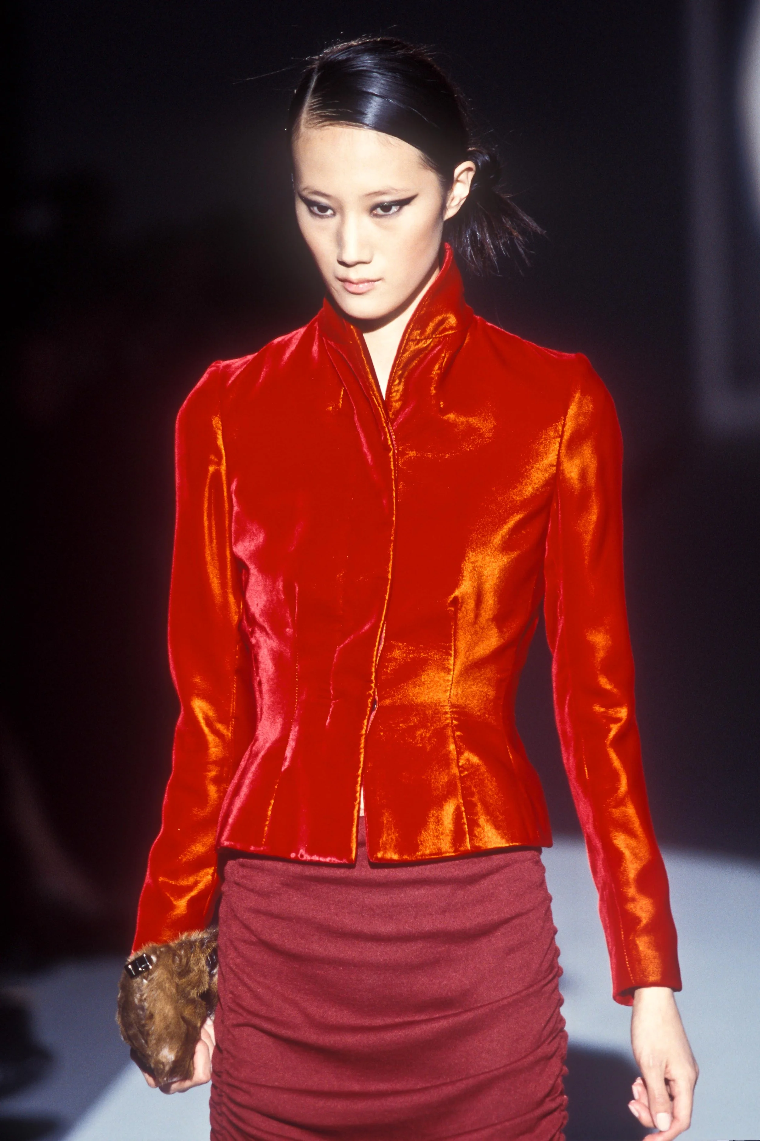 Gucci 1999 Women RTW 111.jpg