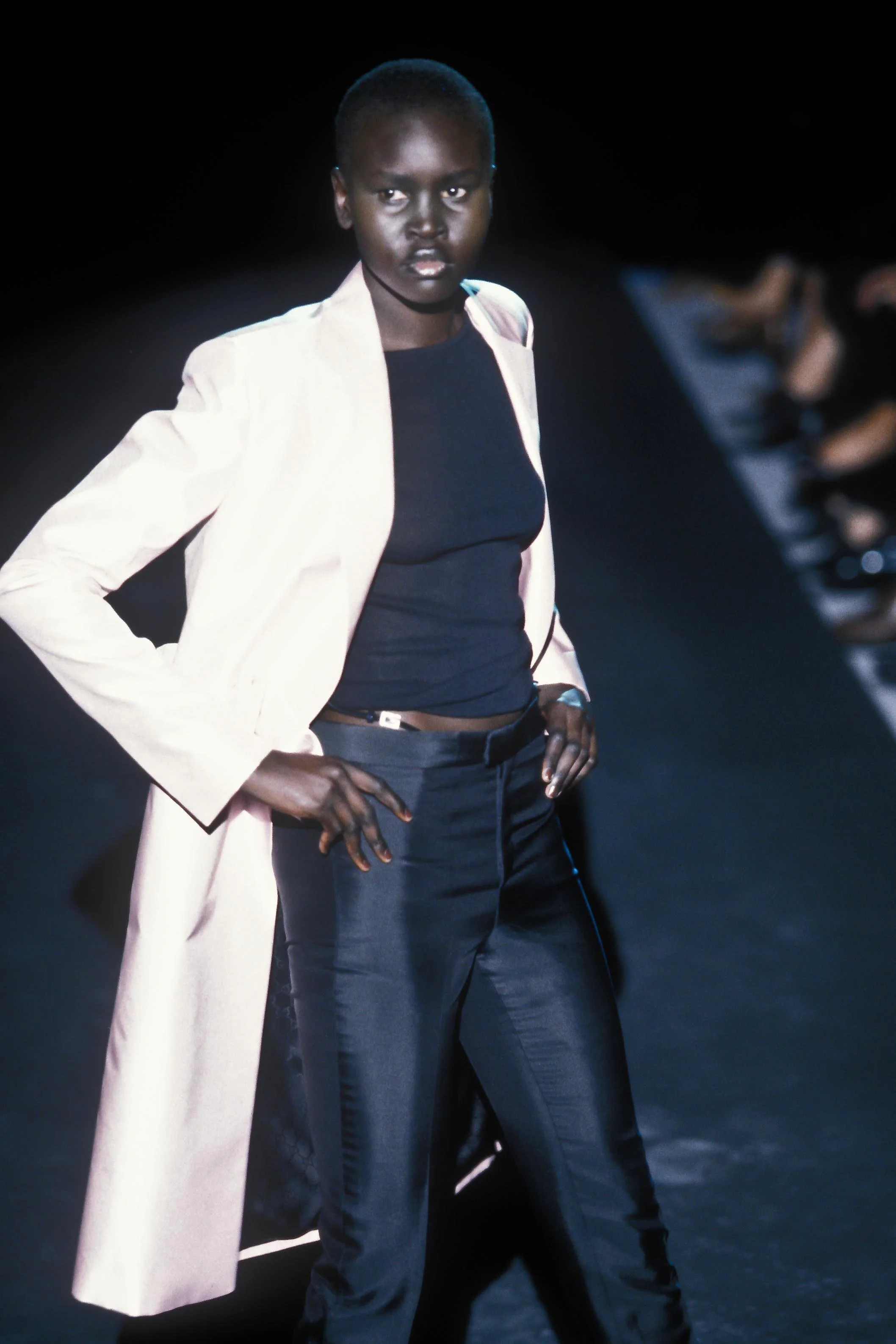 Gucci 1998 Women RTW 87.jpg