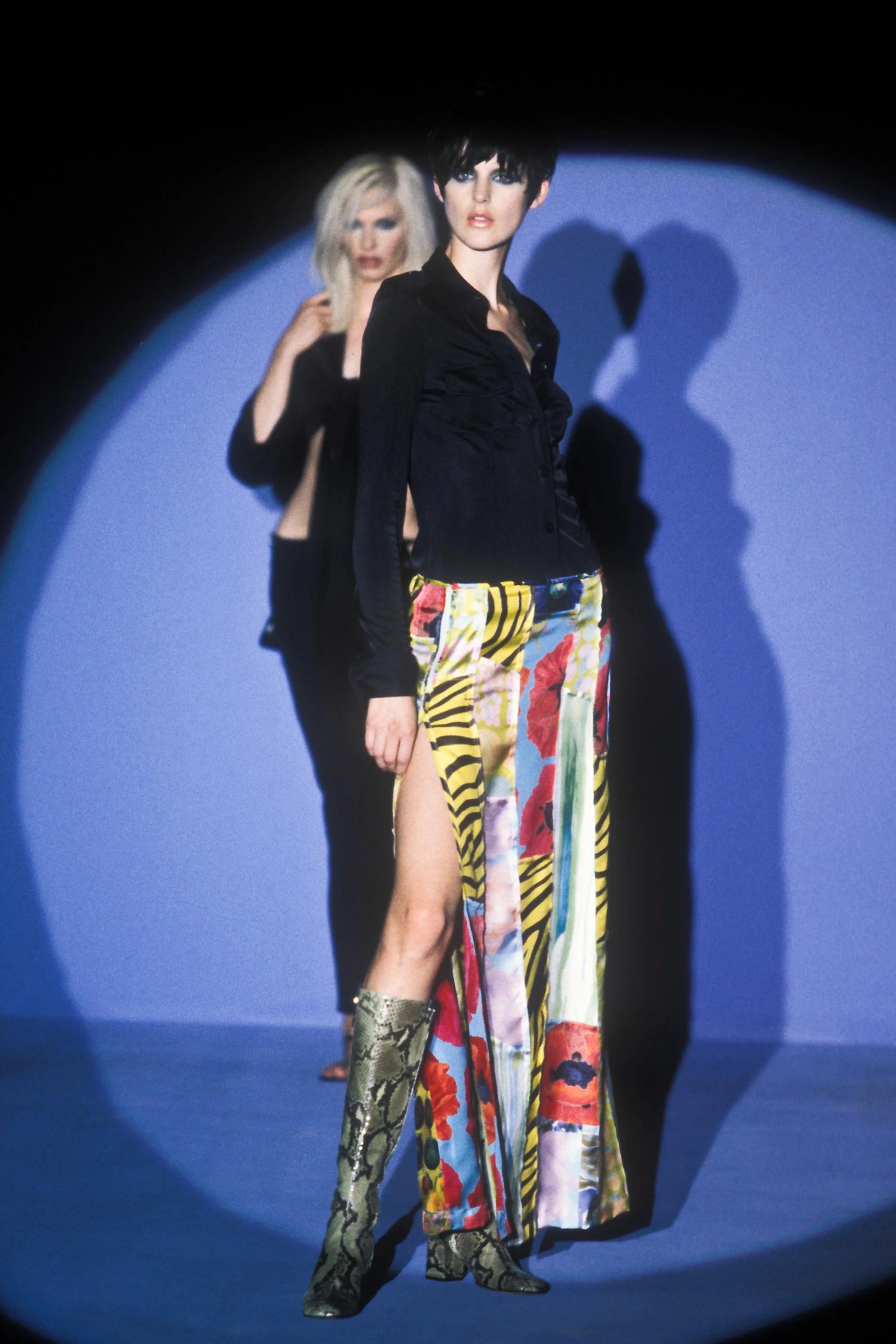 Gucci 1996 Women RTW 47.jpg