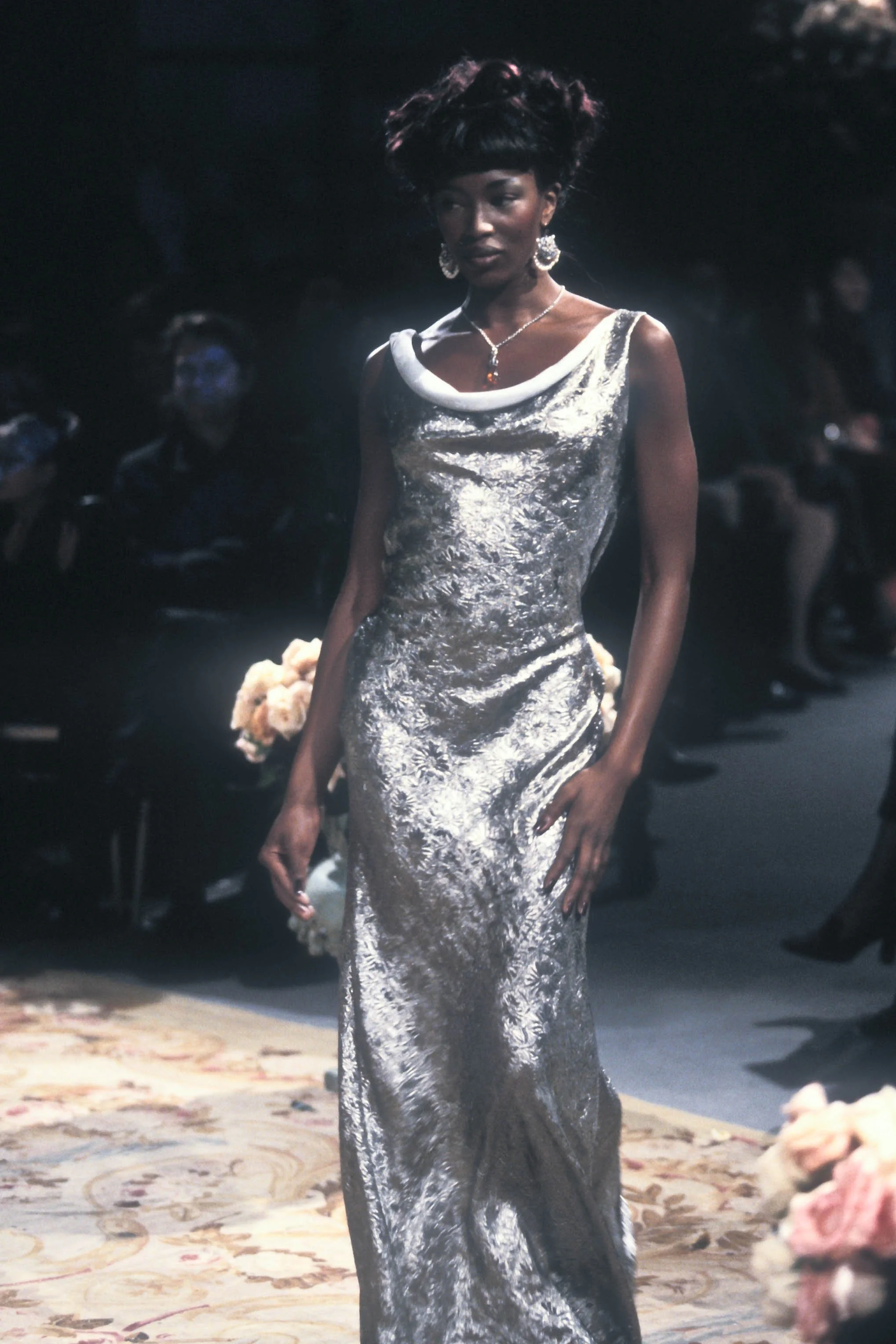Christian Dior 1998 Women RTW 51.jpg