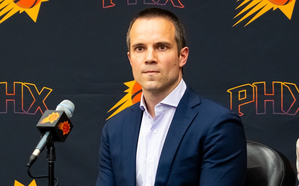 ‘I’ve earned the right to be here’: Suns introduce new coach Jordan Ott amid offseason uncertainty