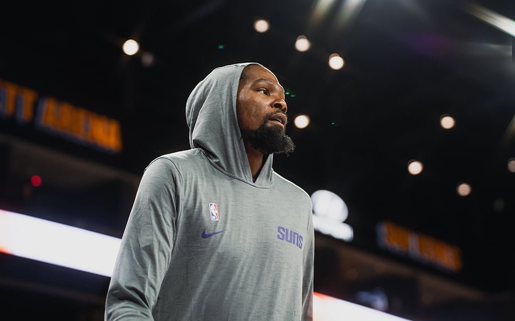 ‘Crazy last couple weeks’: Phoenix Suns trade Kevin Durant to Houston Rockets, reshaping roster and