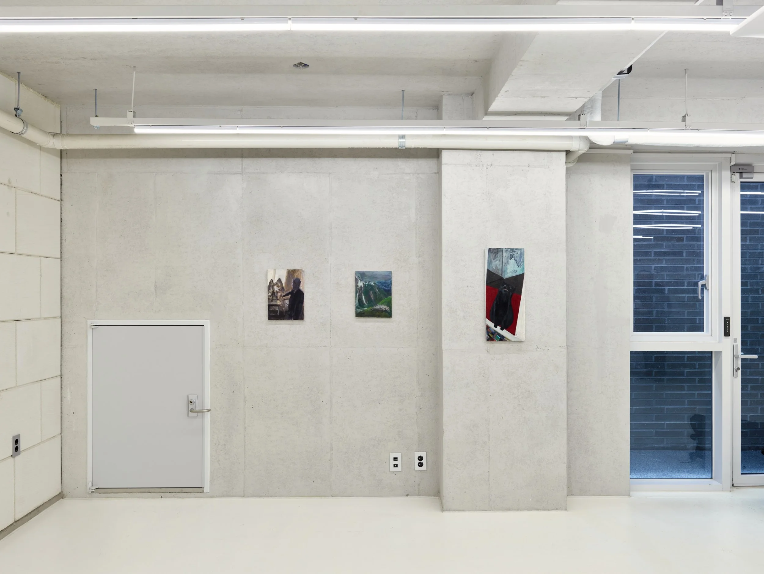#closingtoday

Today marks the final day of <As I Lay With My Head in Your Lap, Camerado>, S. Urubingwaru&rsquo;s first solo exhibition in Korea. A heartfelt thank you to everyone who visited, shared conversations, and supported the exhibition 