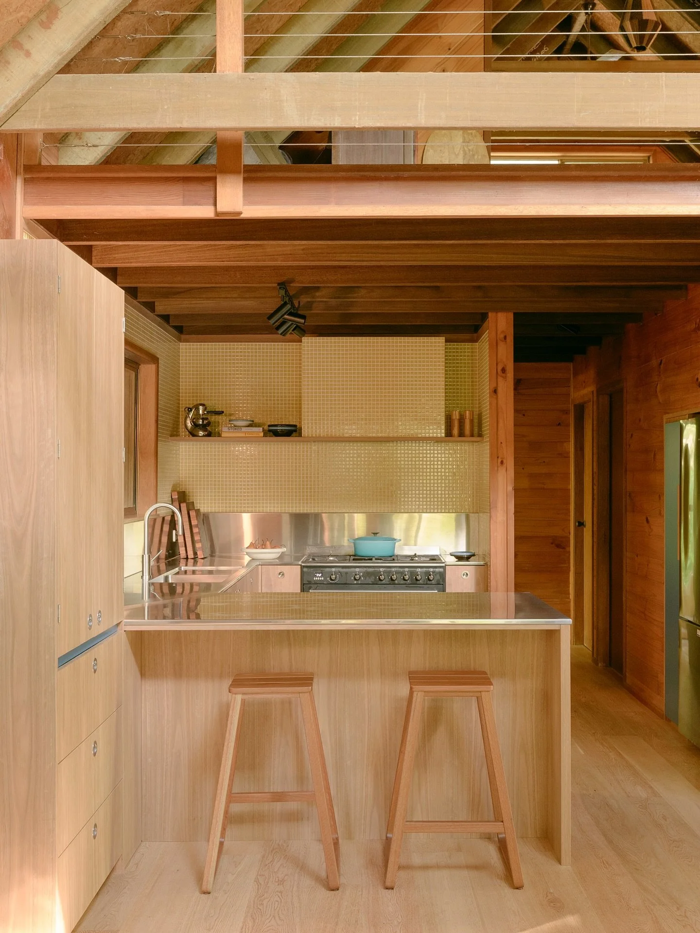 @studioisaza reimagines a timber settler&rsquo;s cottage in Broken Head, bringing its character forward with mid-century cues, natural materials and a mindful response to place.

Tap the link to discover more ✨

Photos @natmccomas 
Interiors @studioi