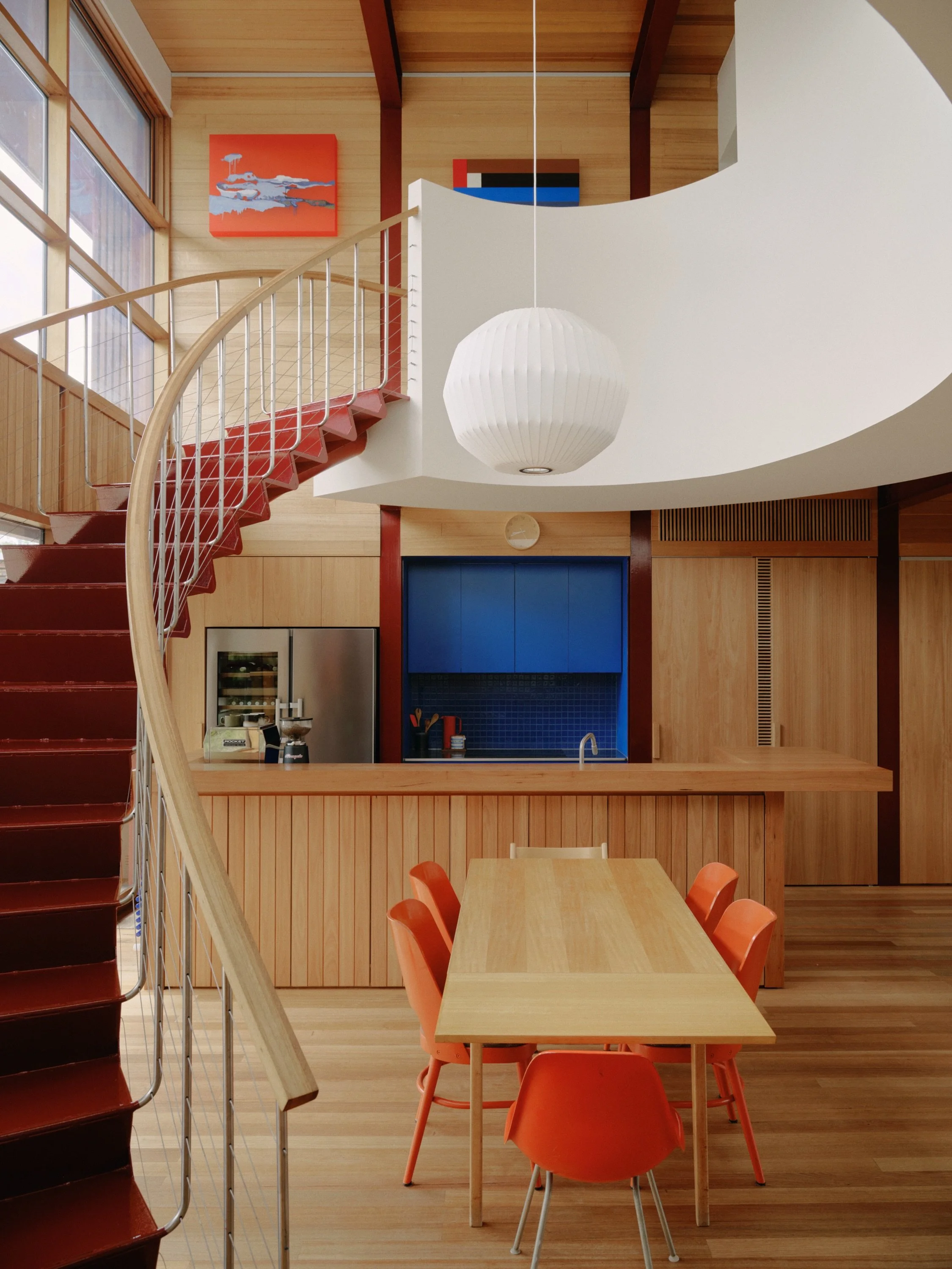 Merri Creek House by @breathearchitecture sees the mindful renovation of the bushland-fringed Northcote home where subtle interventions, bold colour and artwork sit alongside a renewed connection to place. 

Tap the link in bio to discover more 🔗 

