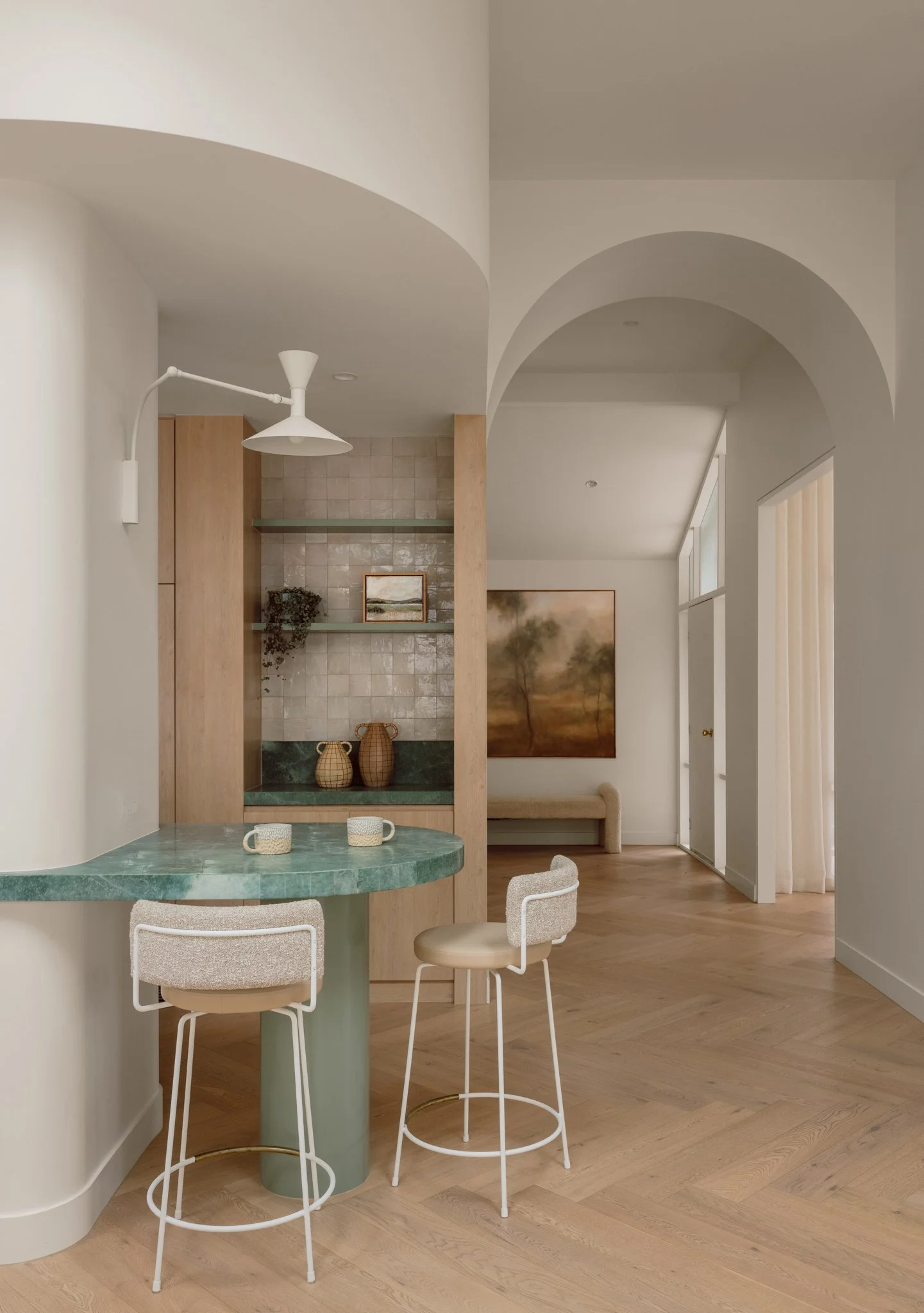 Hampton By Studio Esar