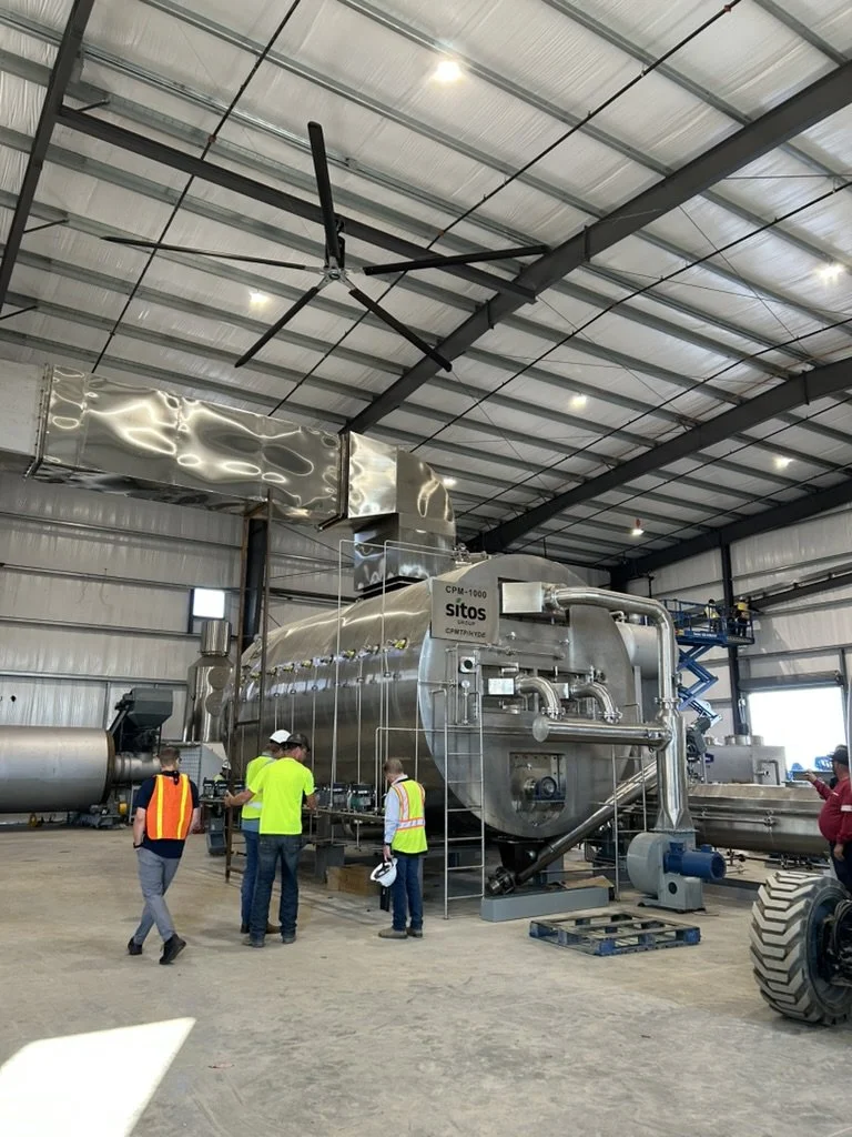 Slow pyrolysis equipment used to convert agricultural biomass into biochar