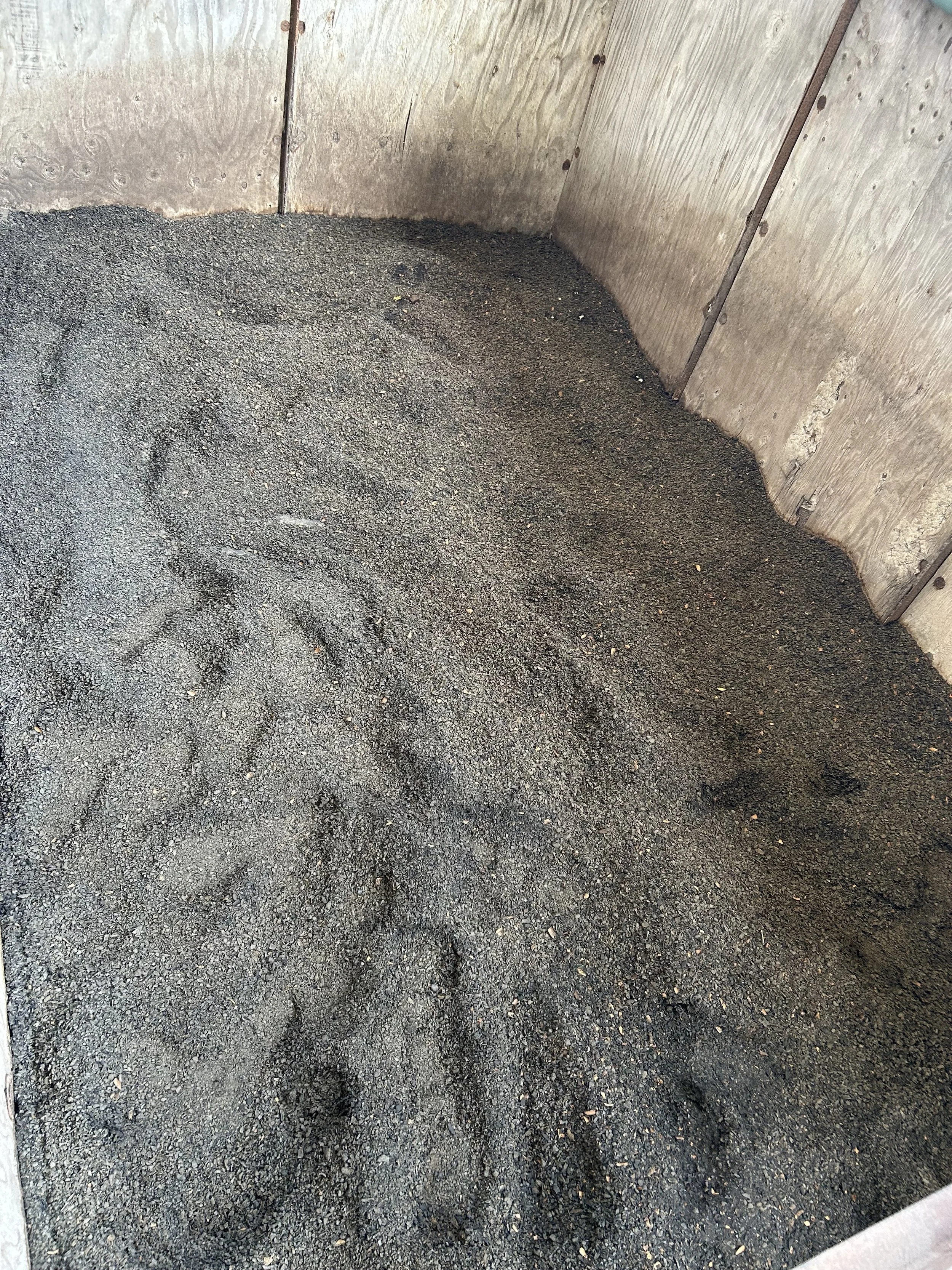 High-carbon biochar produced through slow pyrolysis of agricultural biomass