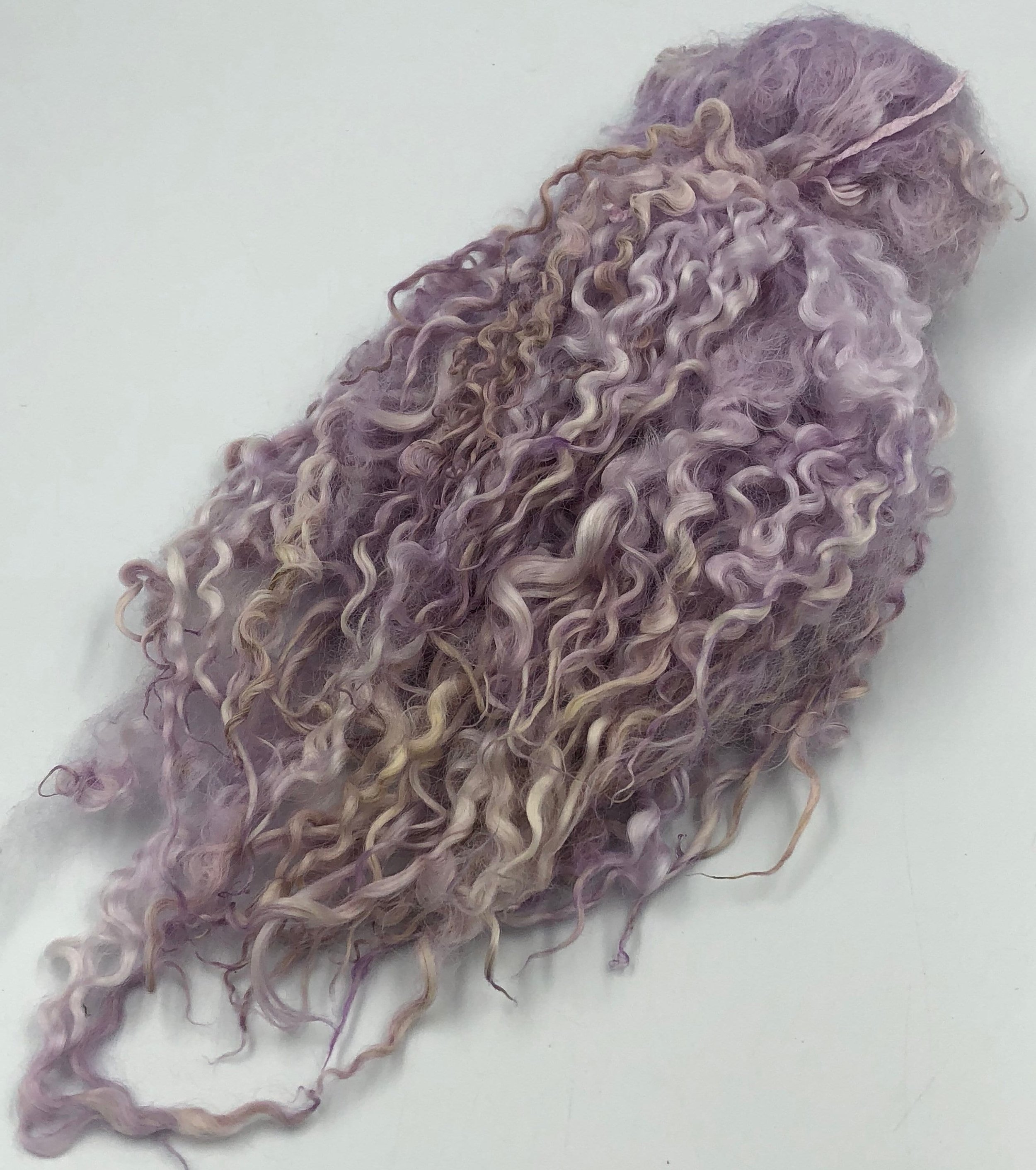 https://i.etsystatic.com/14881840/r/il/ab6c54/1690549401/il_fullxfull.1690549401_oi8k.jpg