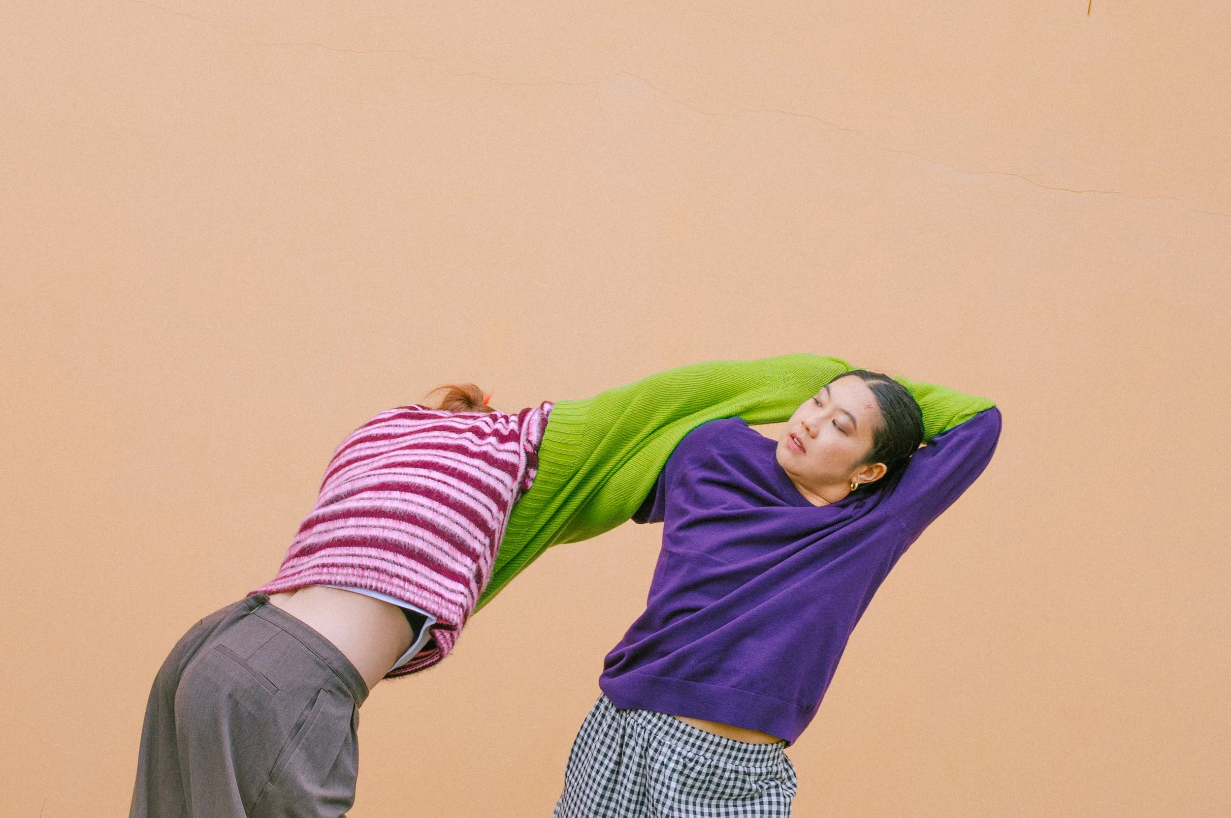 photos | lexi dysart, 
models | jen lacy & chelsea roquero,
styling | ruby solina,
mua | saida staudemaier