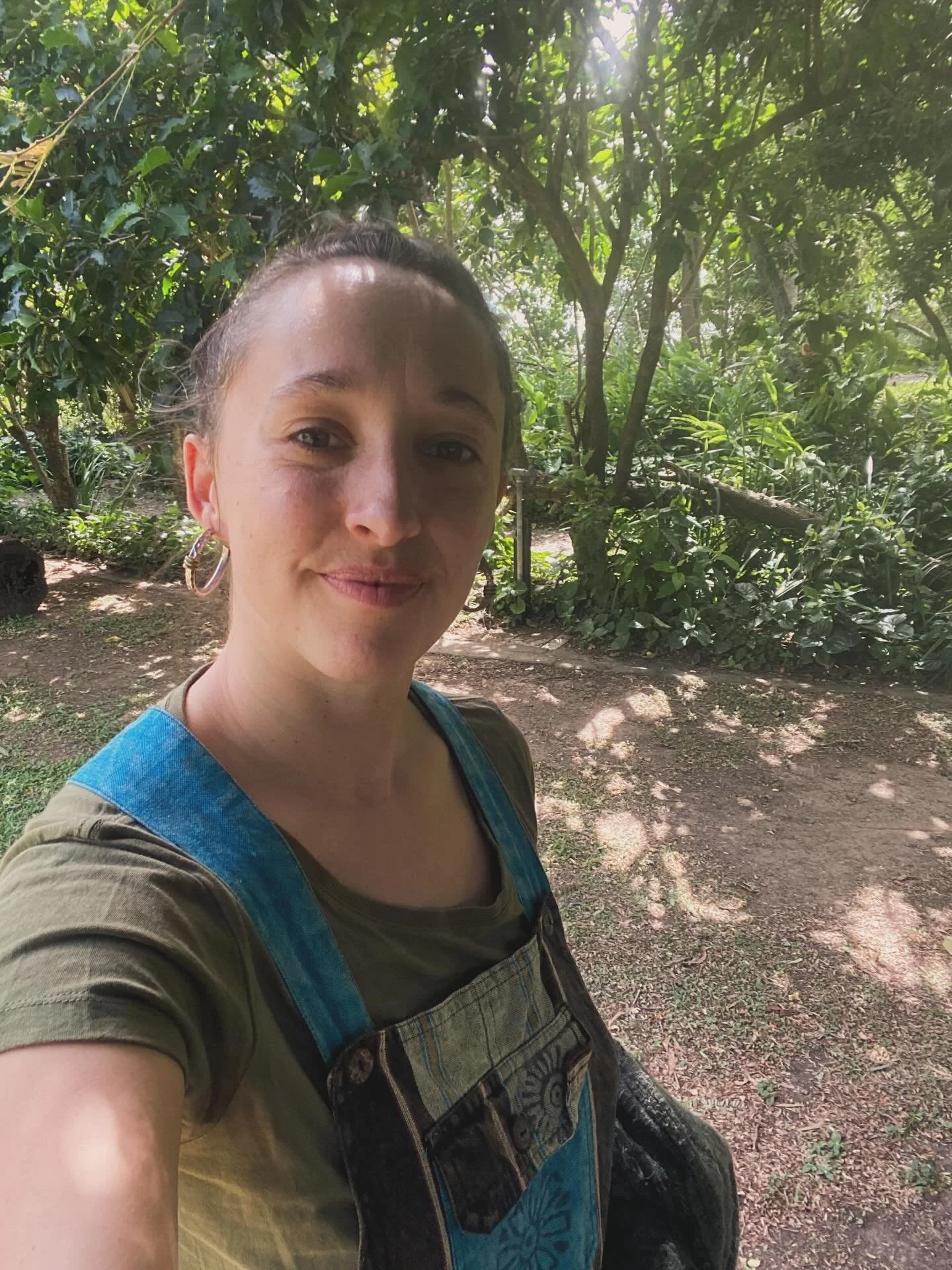 🌳This is where we will be! 🙌🏽

Soft shade, nature and space to unwind for 
🌹Mums Rose - Mother&rsquo;s Day wellness experience next Sunday! 

🌹Feeling so grateful to offer these well-being sessions to our Mums and their loved ones! 

✨Early bird