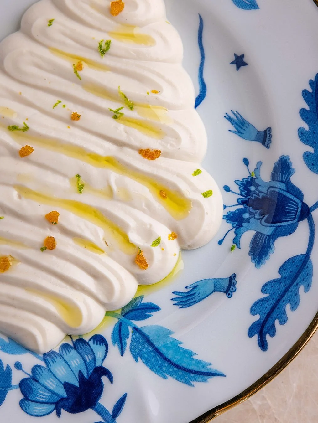 A creamy classic from Greece - our Taramosalata at Miya. 

#miyarestaurant #miyadubai #greekcuisine #greekfood #greekrrstaurant #dubairestaurant #bluewaters