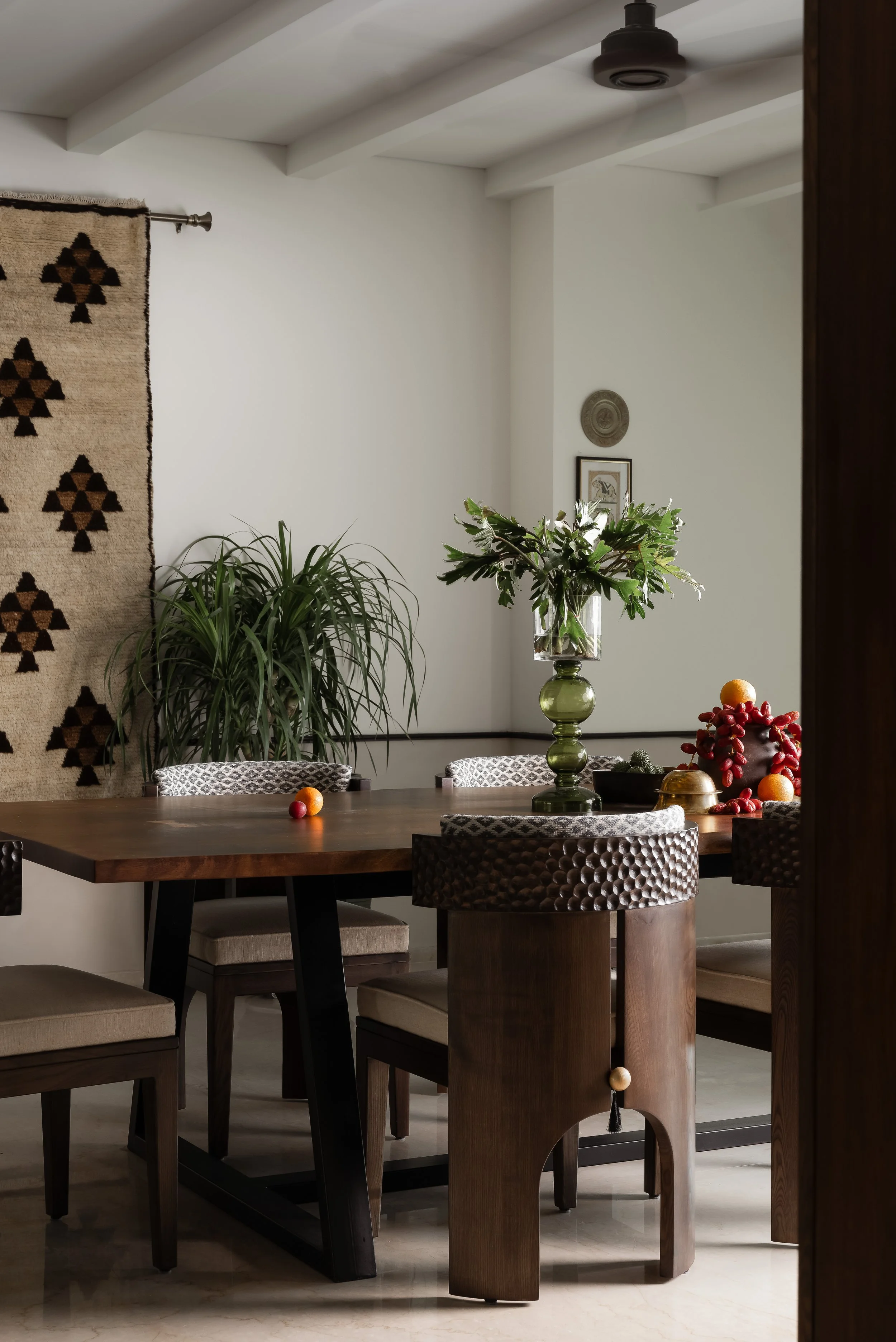 10.Dining 1.jpg