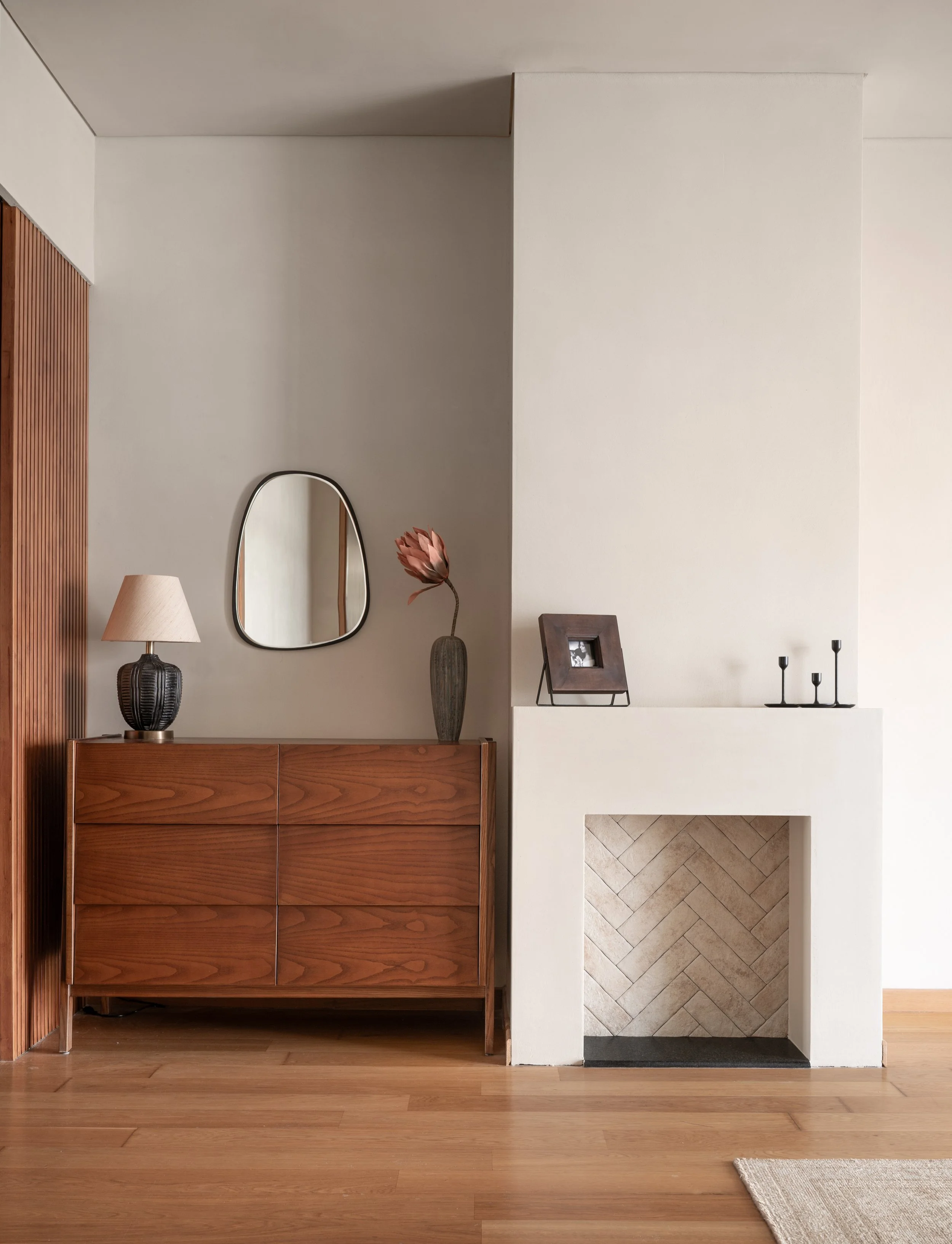 Master bedroom 3.jpg