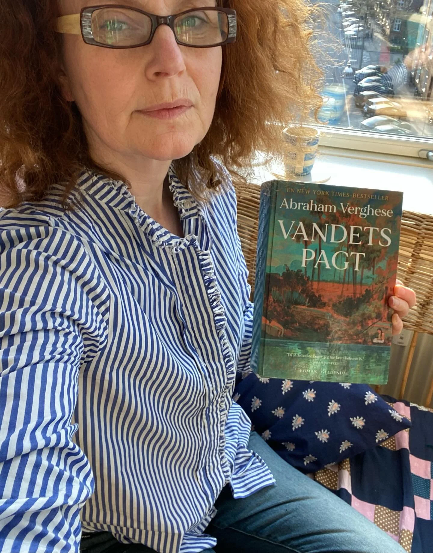 En bog om m&aring;neden! Det er p&aring; &aring;rets to-do liste. Jeg er blevet en elendig lystl&aelig;ser, forsvinder p&aring; telefon og i hall&oslash;j, hvis ikke jeg laver samme plan som med morgenl&oslash;b. Bare ti minutter, s&aring; er det fin