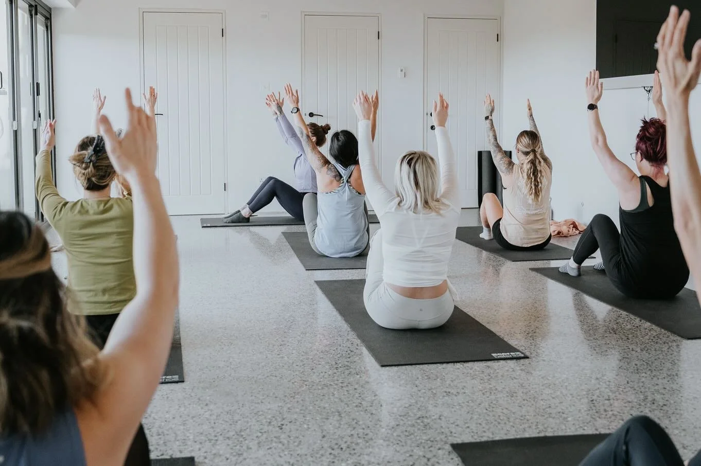 Last call for anyone wanting a space for the Pilates, gorgeous lunch @harriebootoagoose and festive wreath @greatbritishblooms @al.thomp making day. Thursday 4th December @wooladonestate #pilates #wreathmaking #retreatday