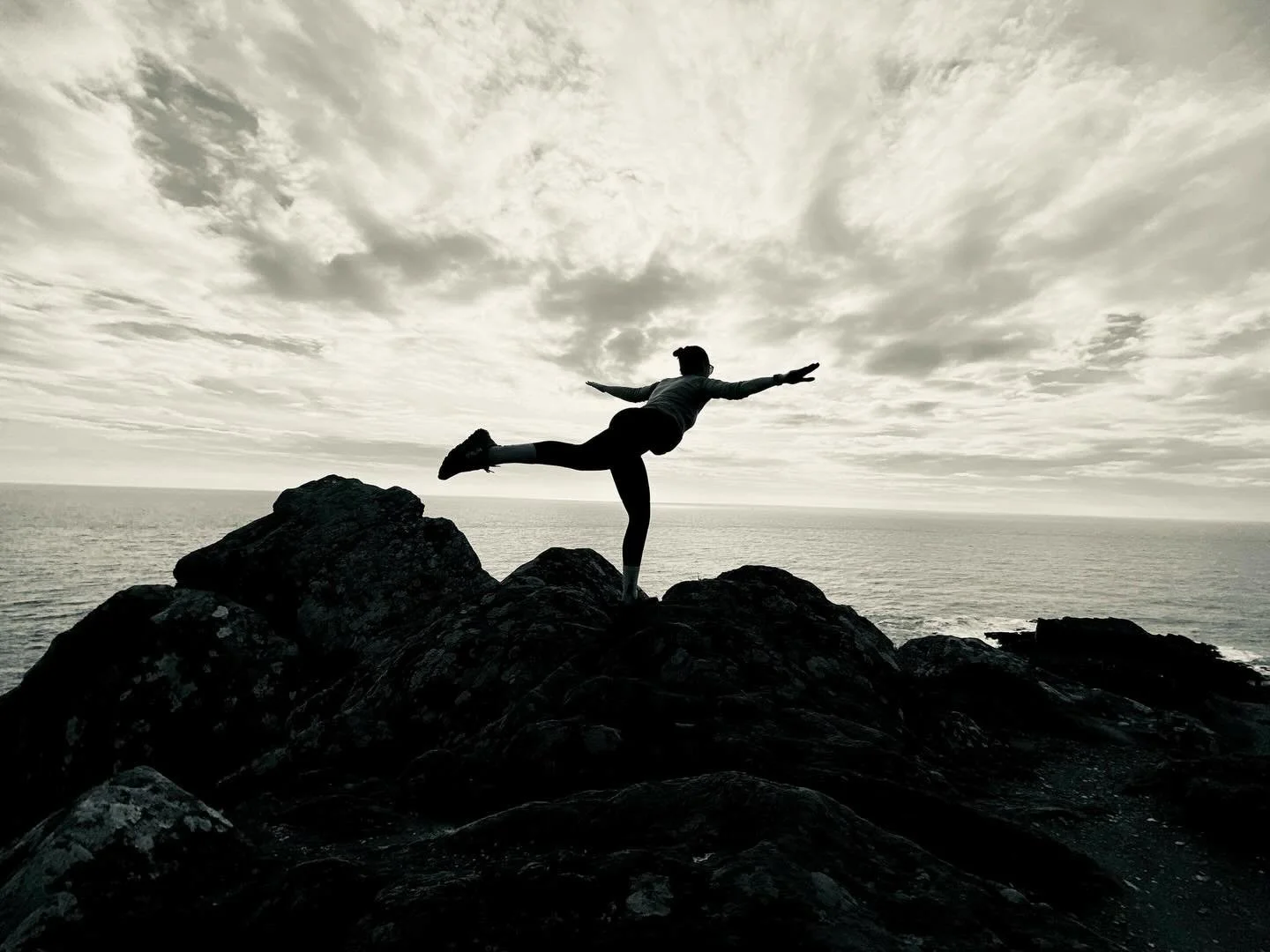 We&rsquo;ve made it to Friday 🙌💪😅 small businesses don&rsquo;t like Black Friday&hellip;.so let&rsquo;s just concentrate on it being Friday 😂 #pilates #reformerpi̇lates #smallbuisness #southzeal #southtawton