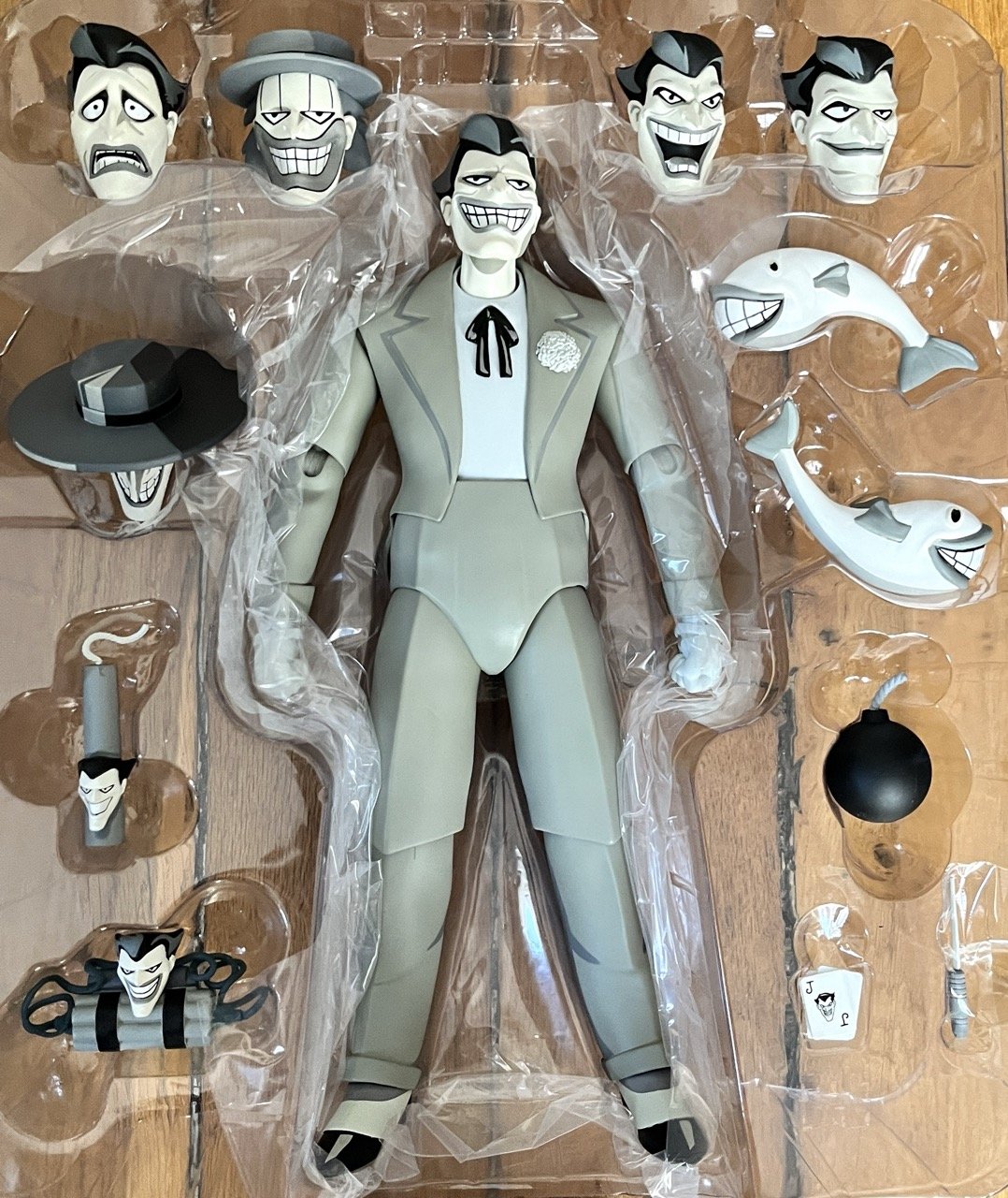 Mondo Joker Noir exclusive accesories