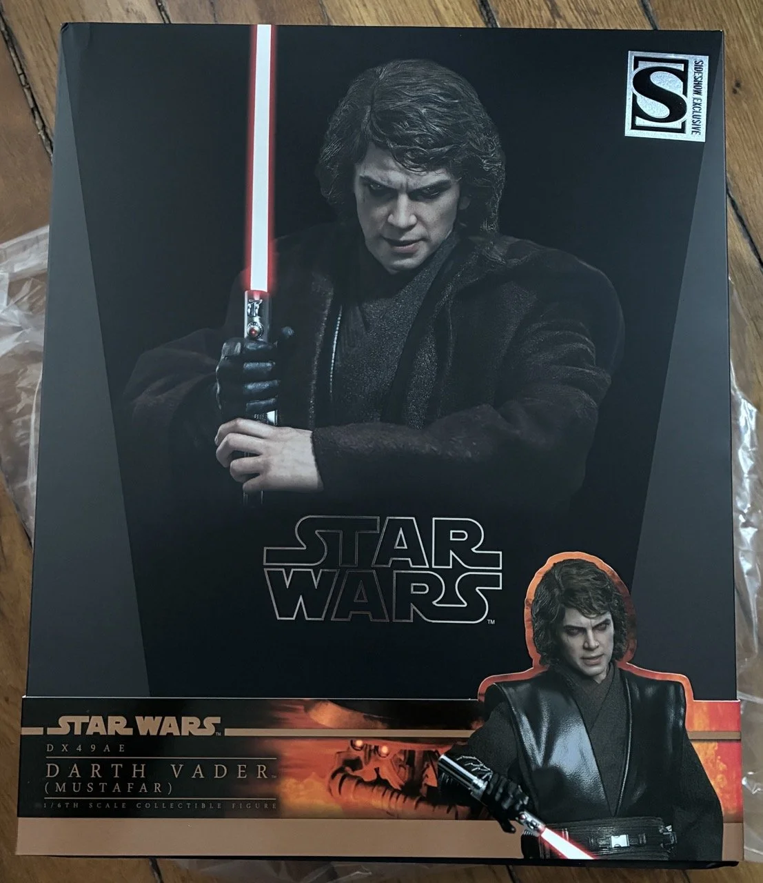 Hot Toys DX49AE Art Box.jpeg
