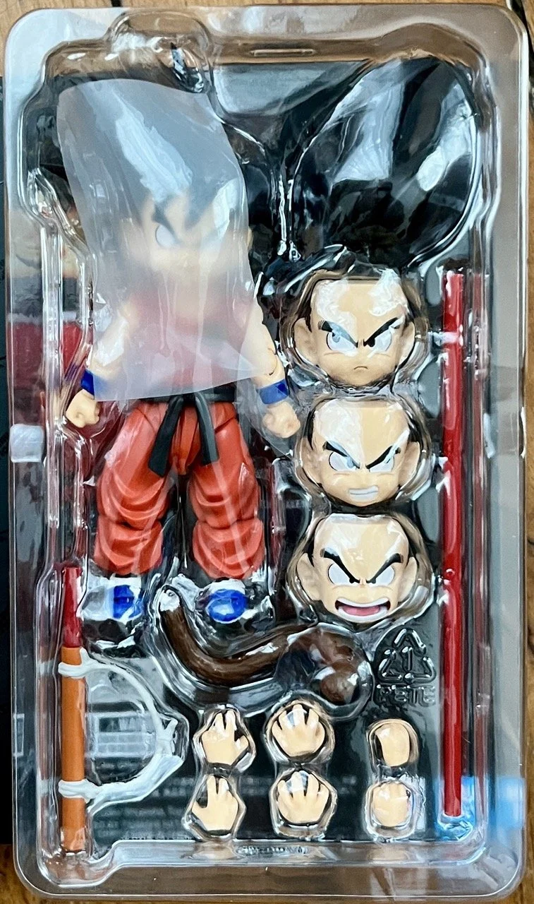 SH Figuart Son Goku Innocent Challenger
