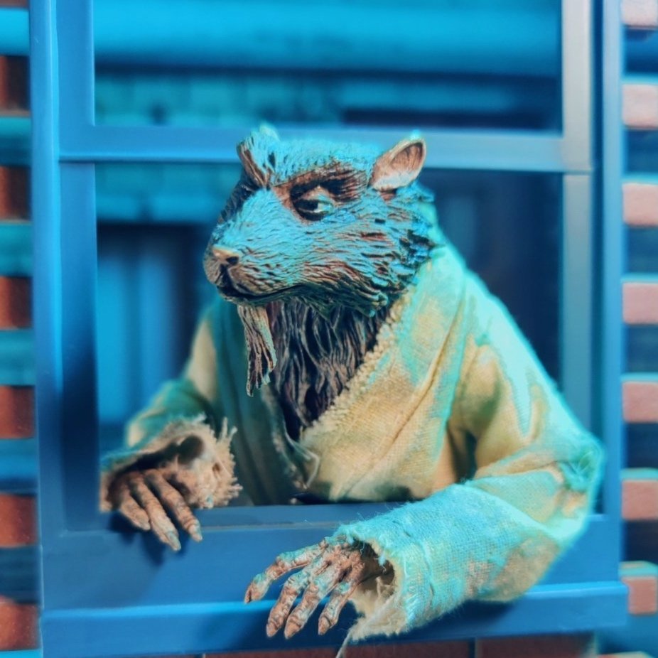 NECA Splinter