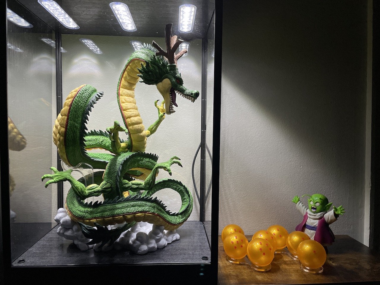 Vitrines Jaw Collectible - Last One Shenron Ultimate Variation