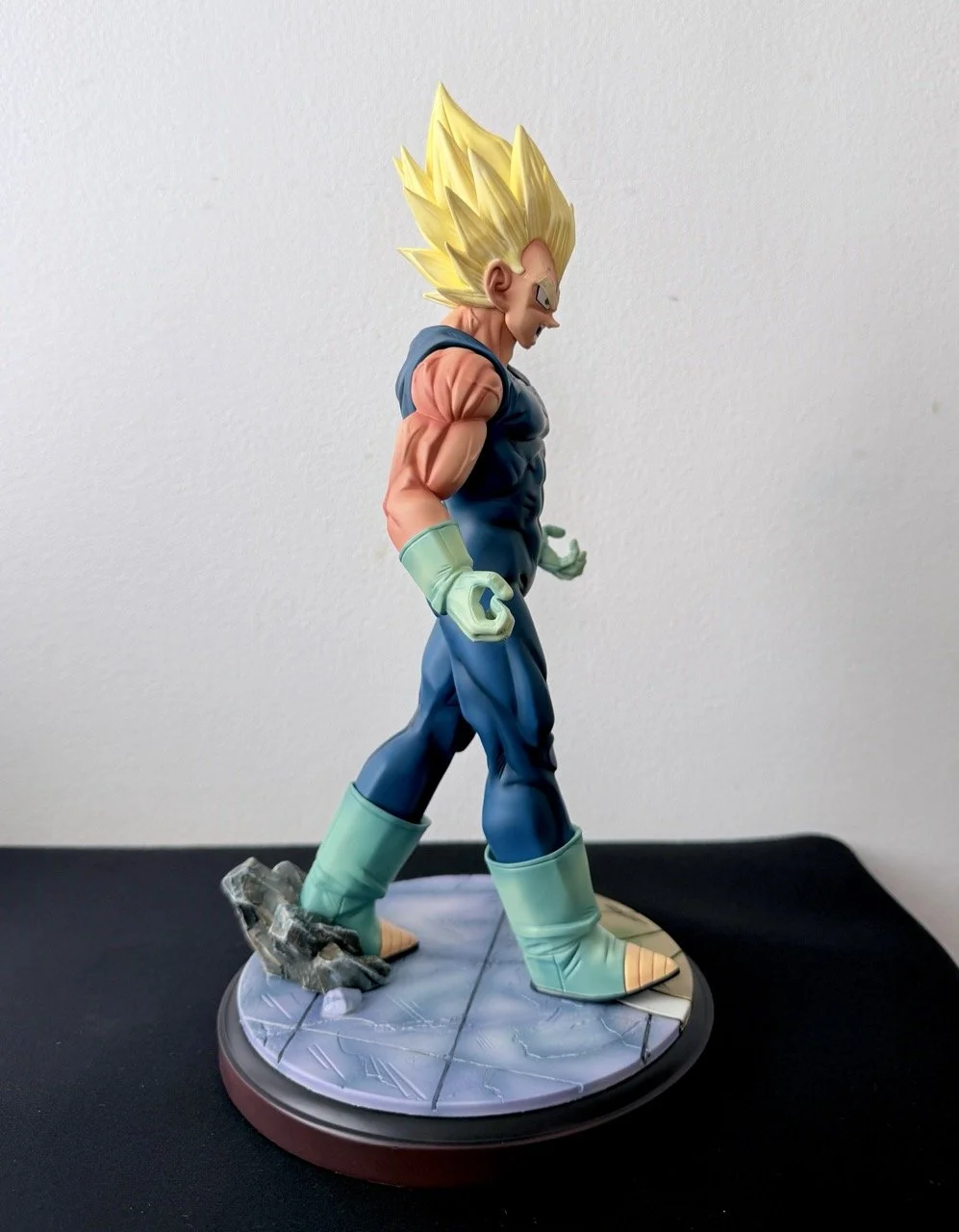DZ Studio Majin Vegeta - Side.jpeg