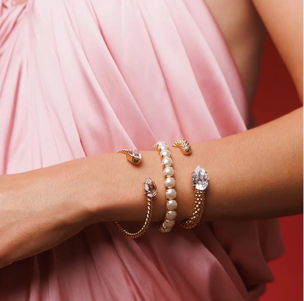 CS GIA STUD PEARL BRACLET