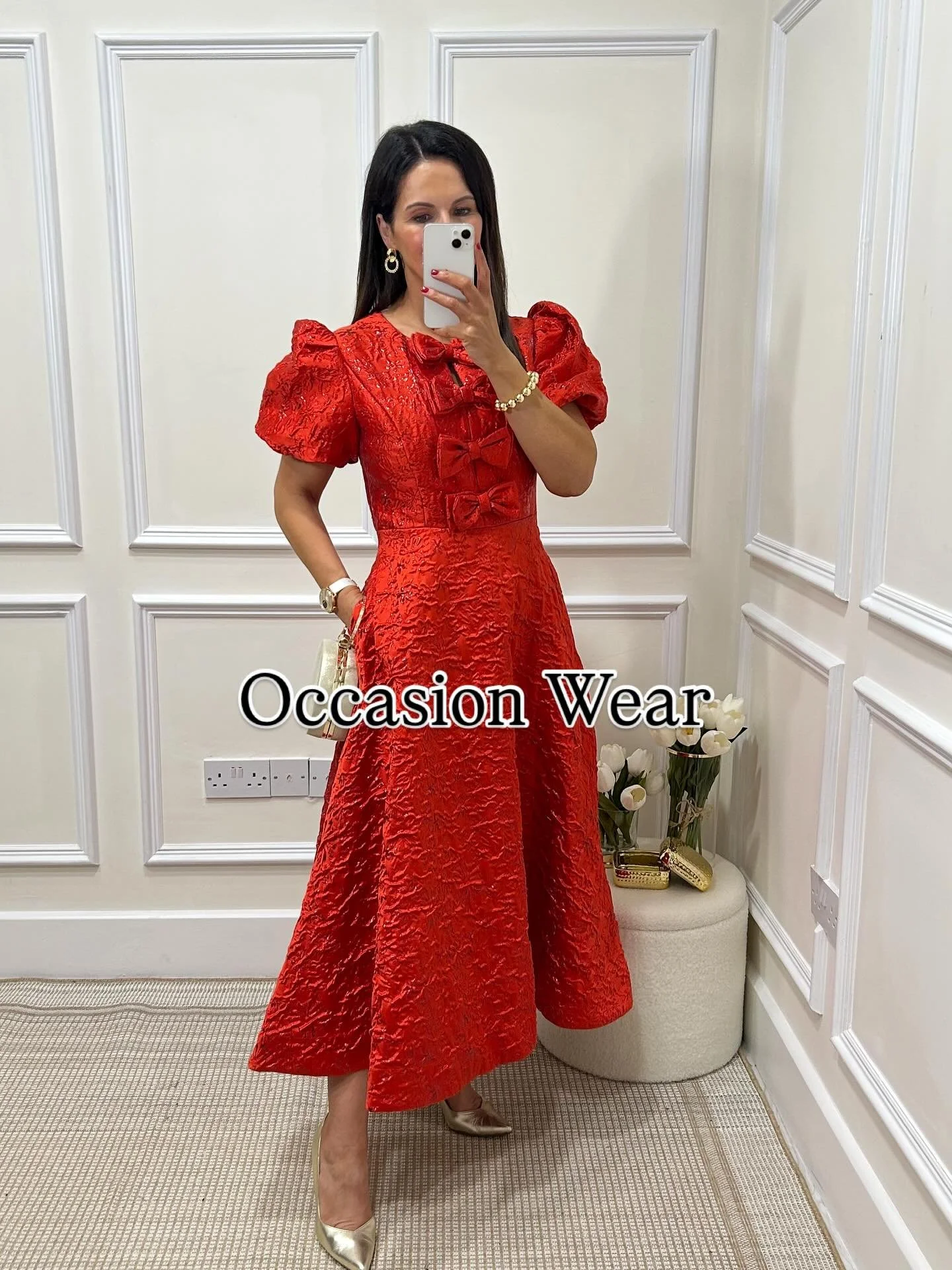 🩷 Do you have a Winter Occasion or Event ? We have you covered, OPEN at 10am
Fiona x 
#occassionwear #wedding #boutique